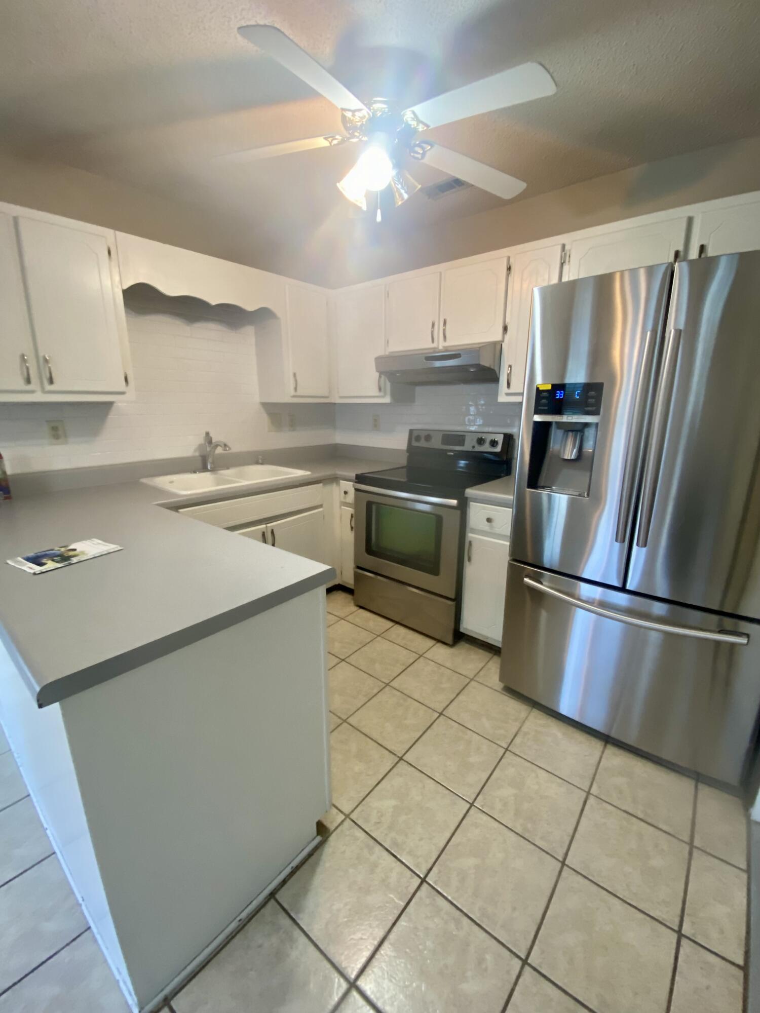 SHOAL TERRACE ESTATES - Residential