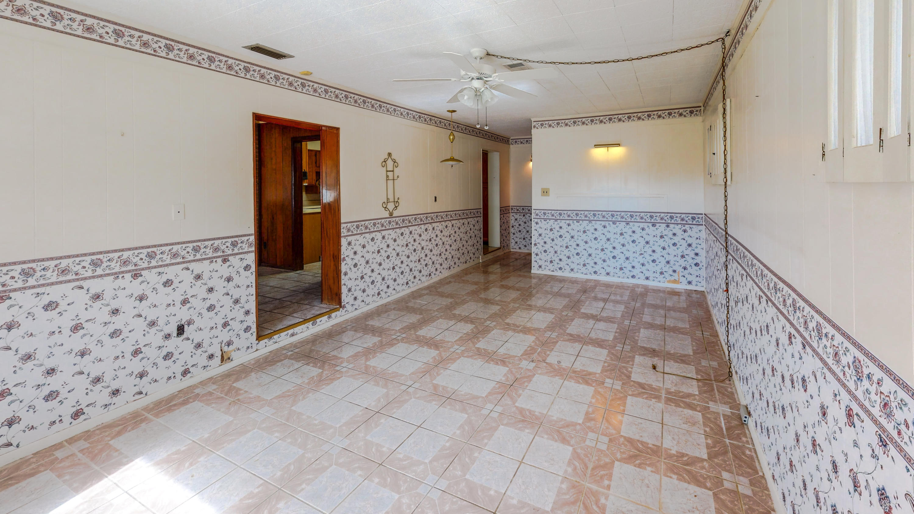 VESTA HEIGHTS 1ST ADDN - Residential