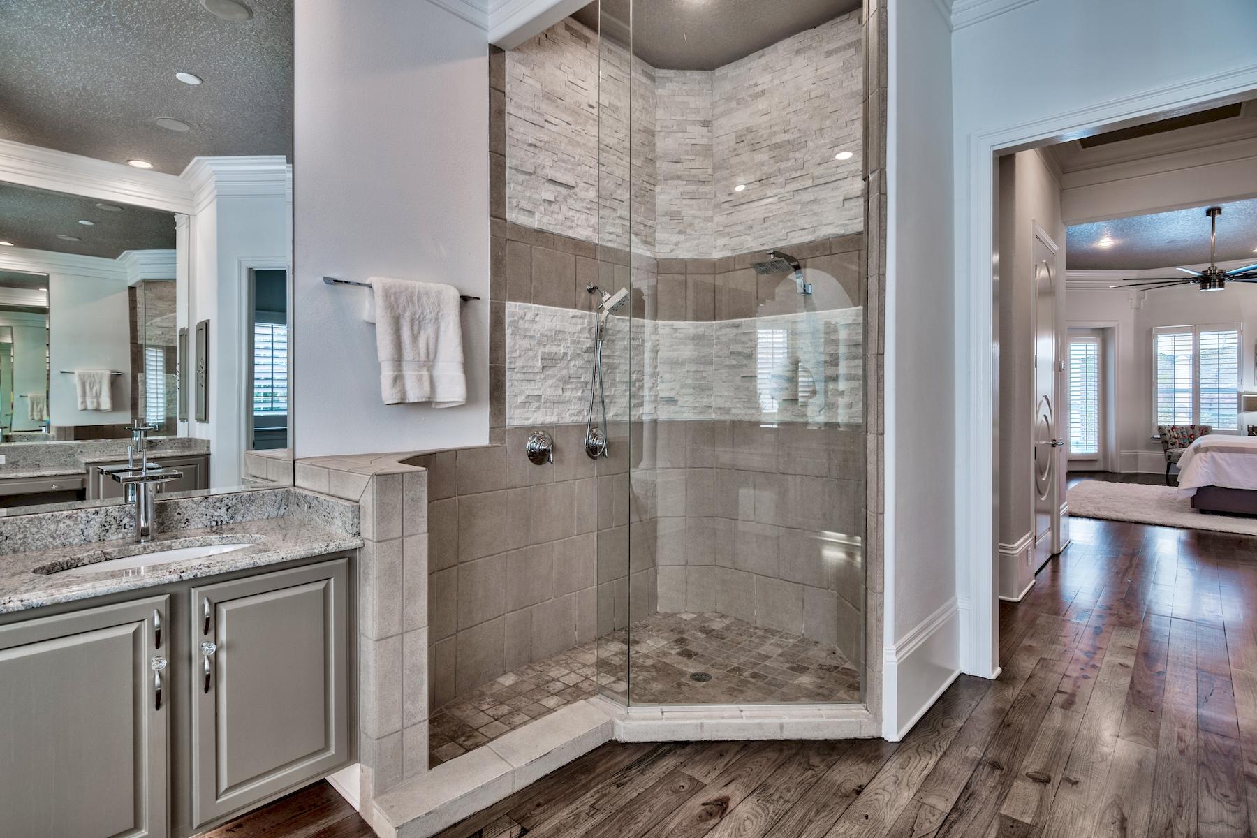 BURNT PINE - Residential