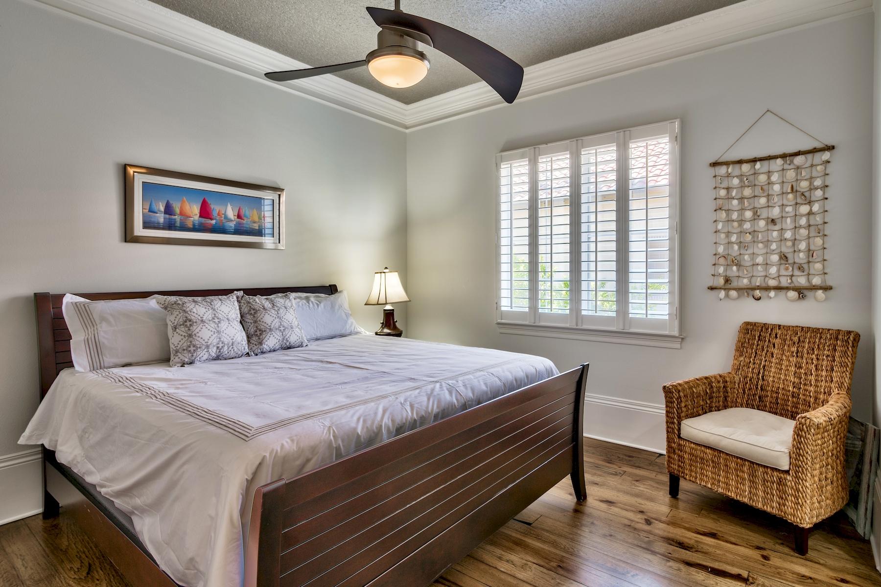 BURNT PINE - Residential