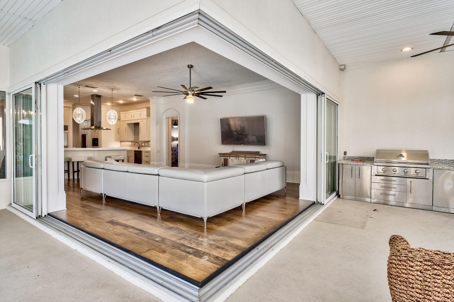 BURNT PINE - Residential