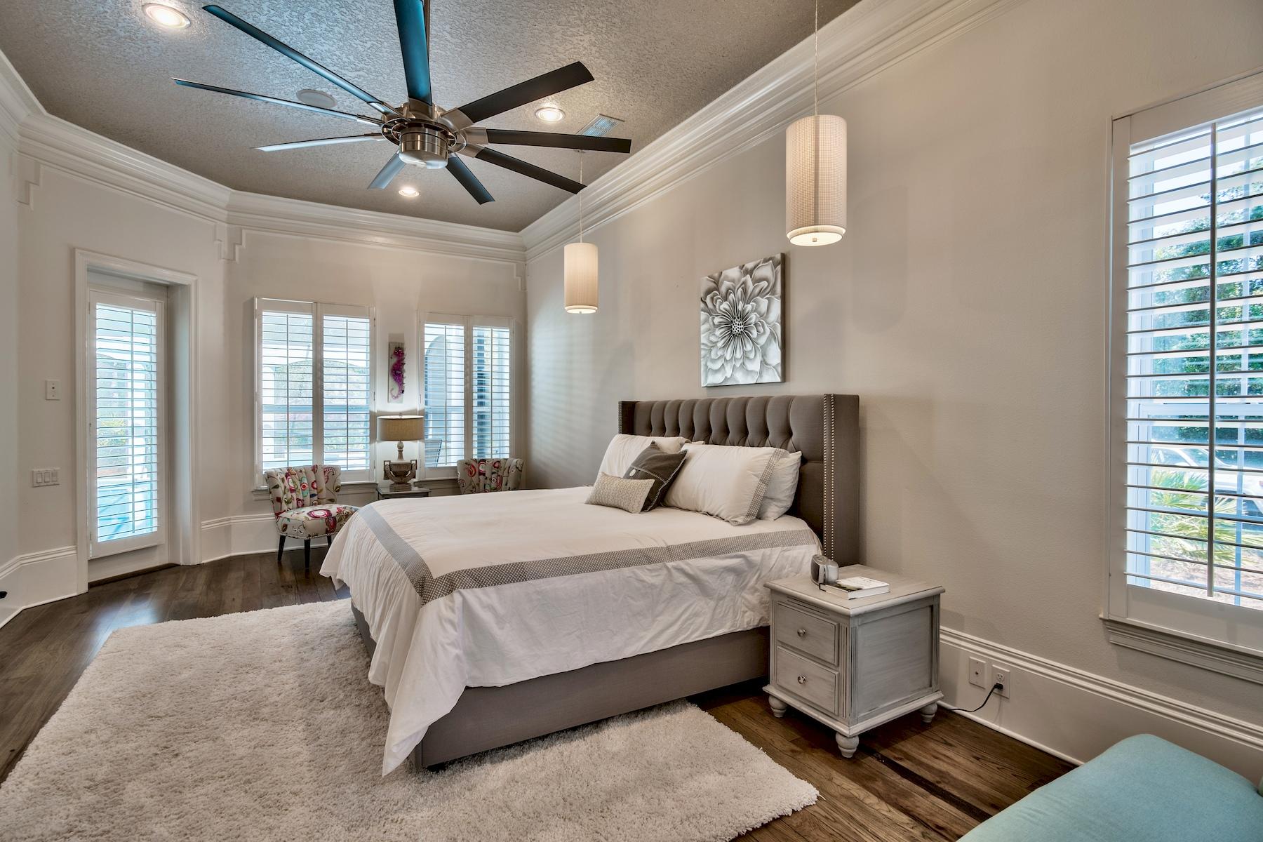 BURNT PINE - Residential