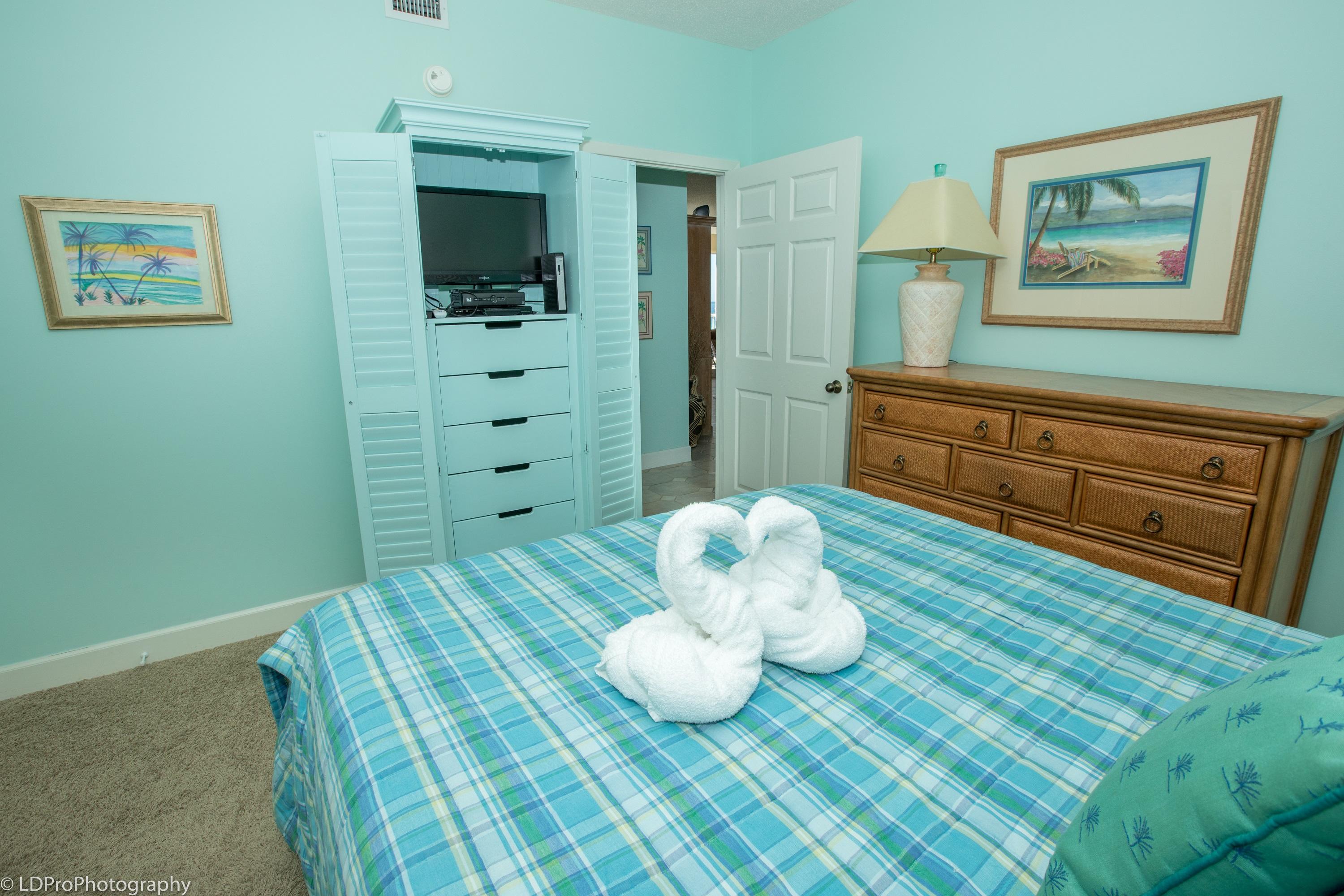 OCEANIA CONDO - Residential