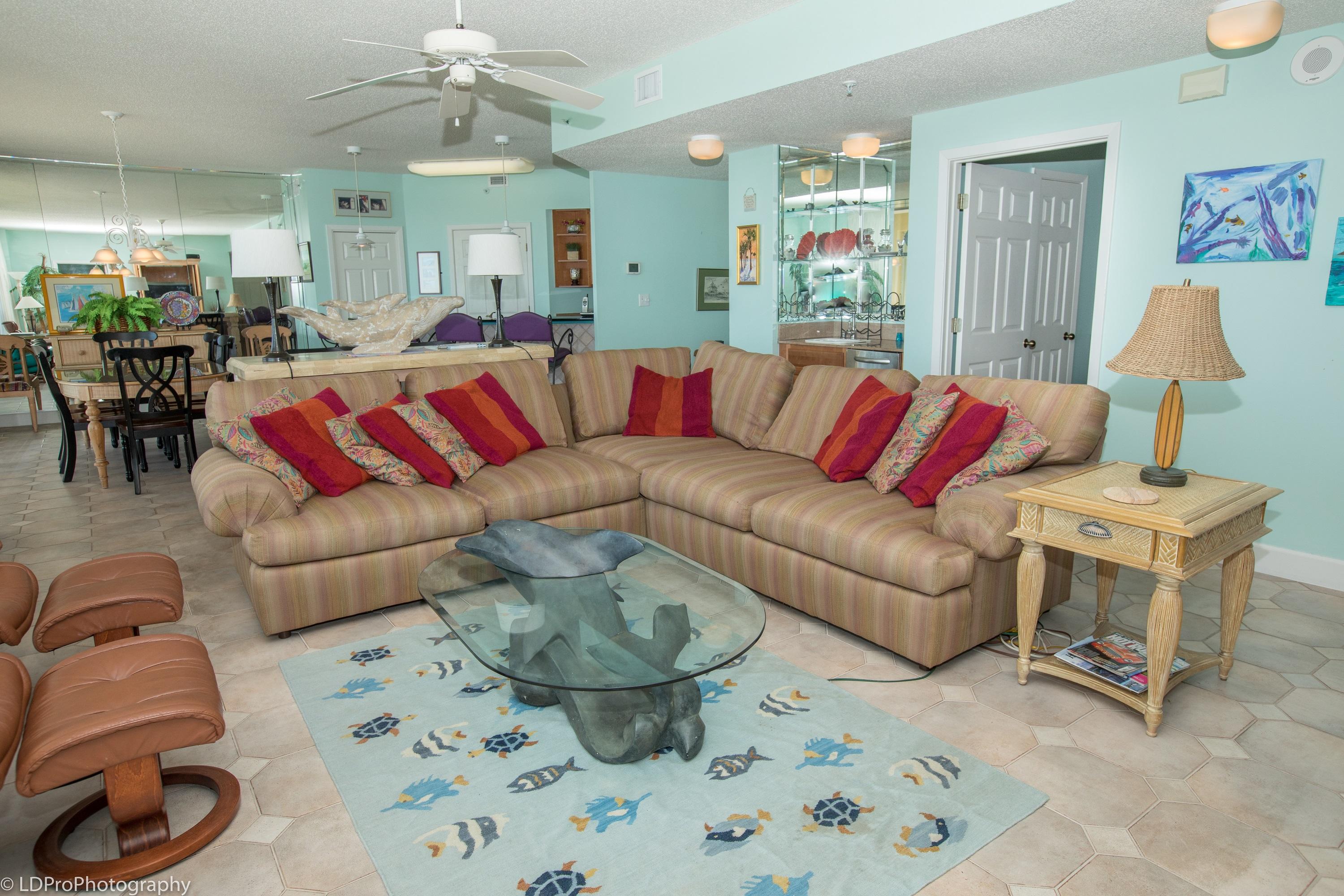 OCEANIA CONDO - Residential