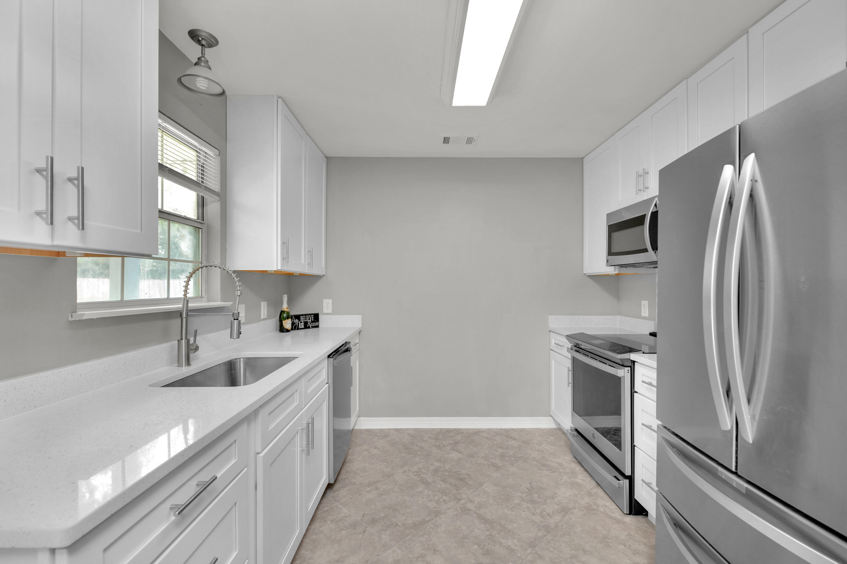 PINNACLE POINT - Residential