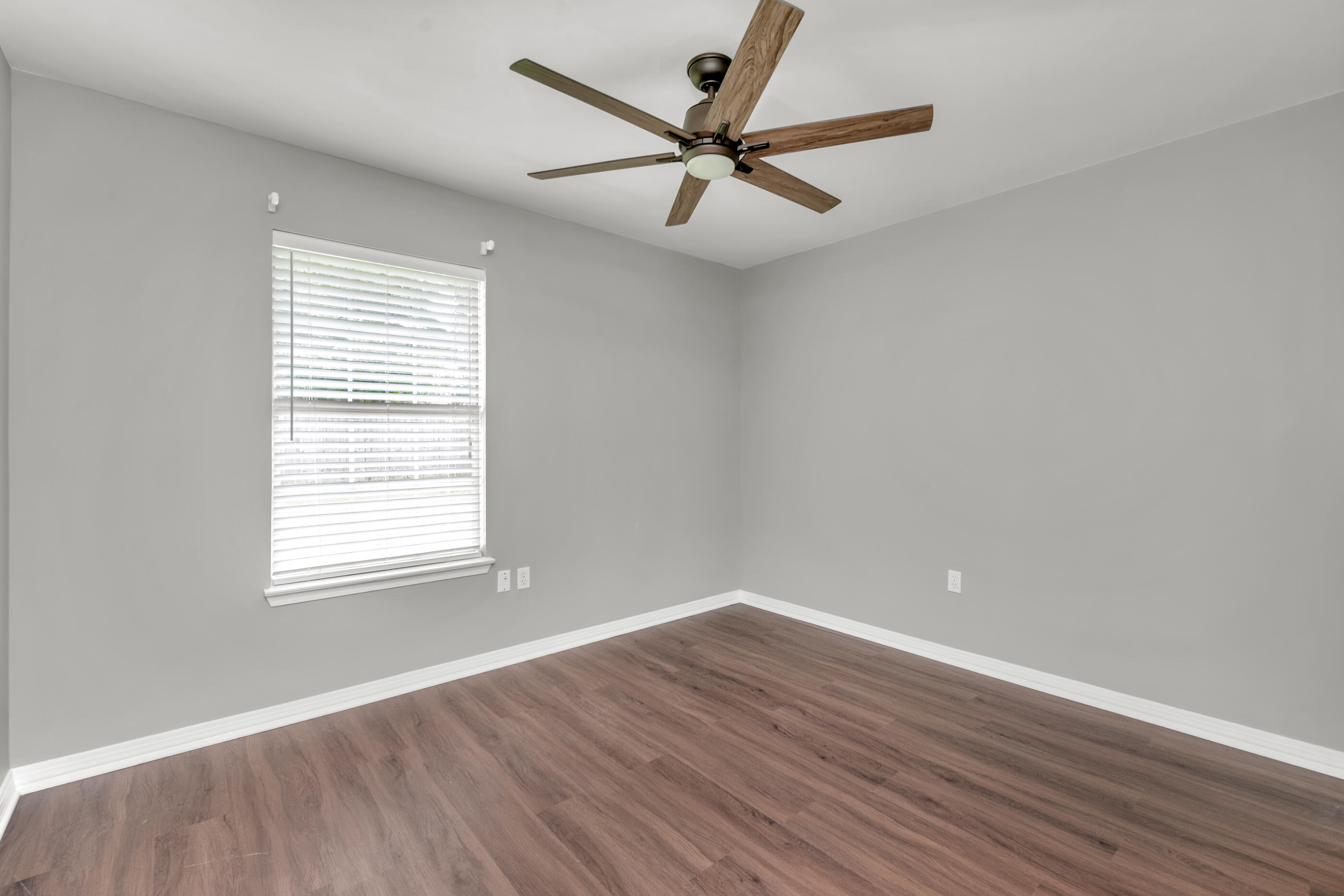 PINNACLE POINT - Residential