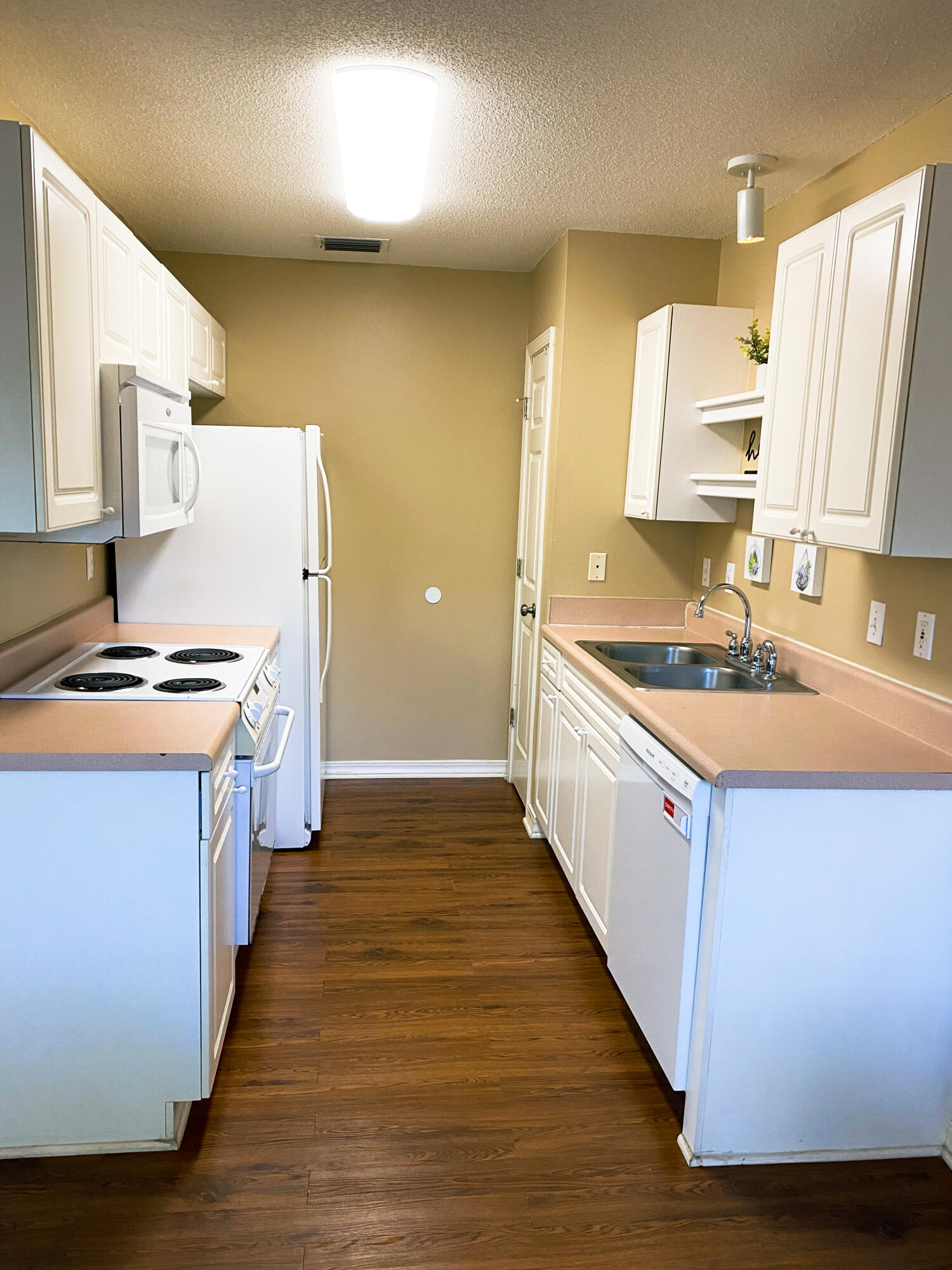 CRIMSON HEIGHTS S/D - Residential