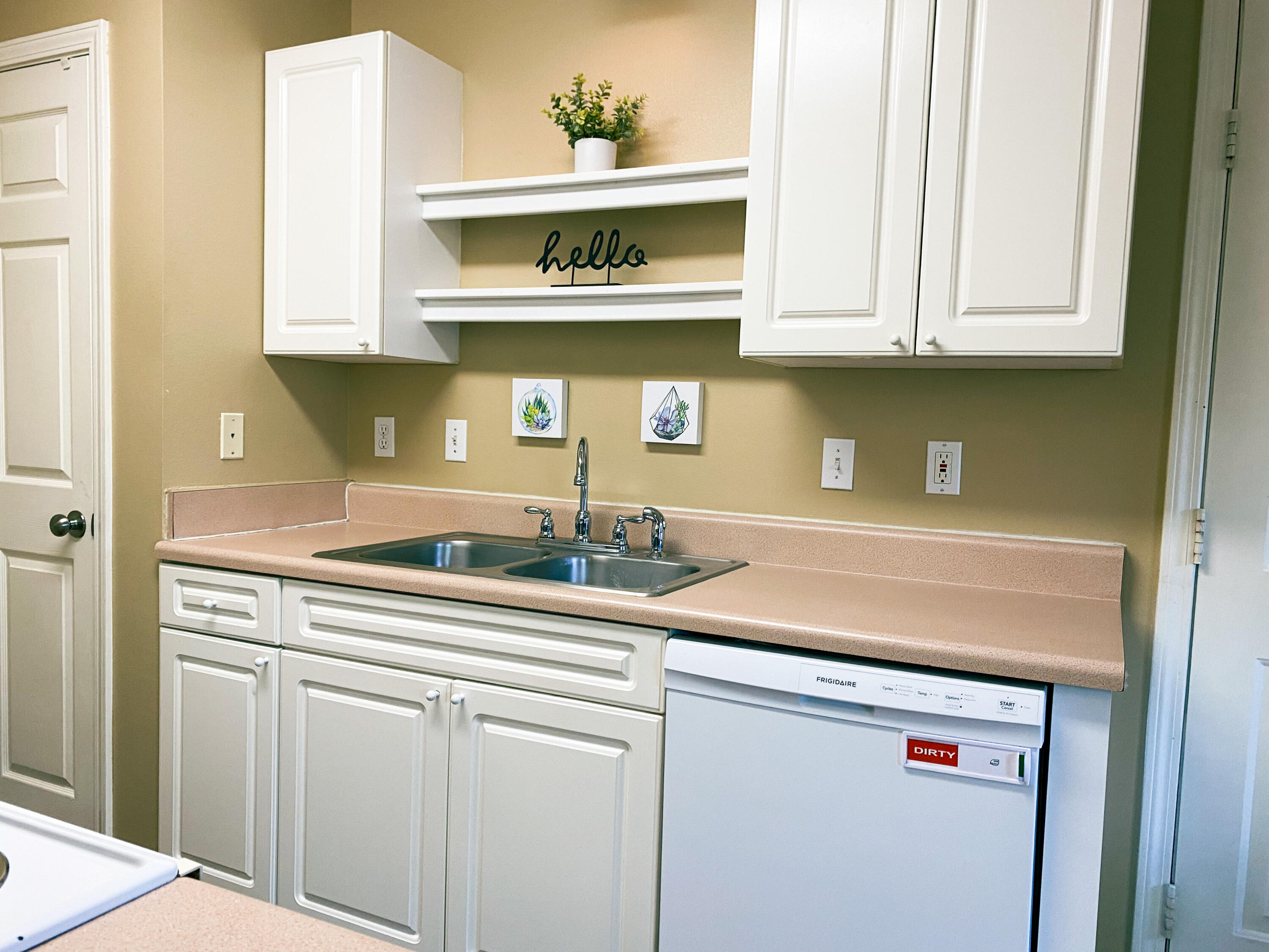 CRIMSON HEIGHTS S/D - Residential