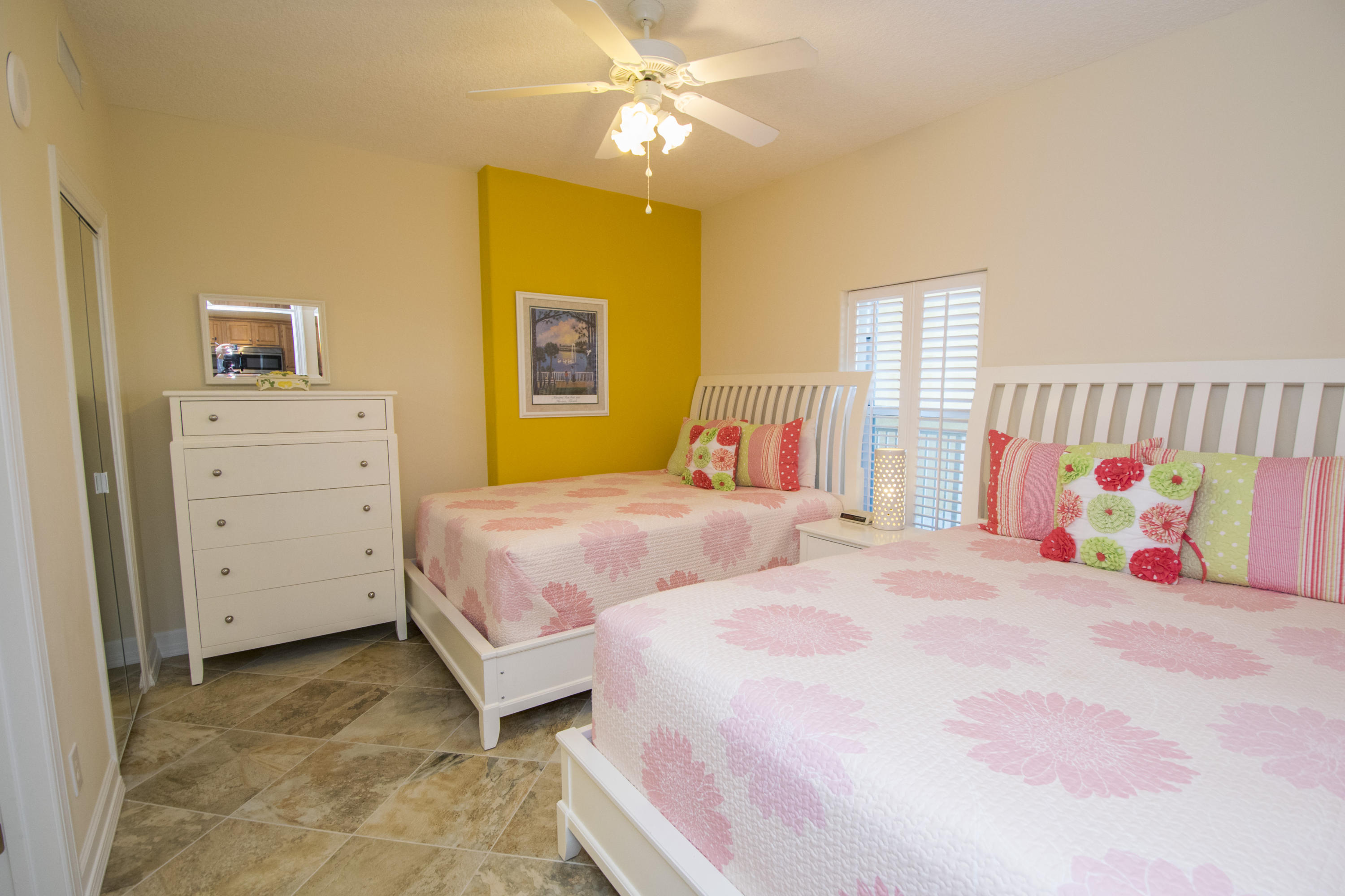 TROPIC WINDS - Residential