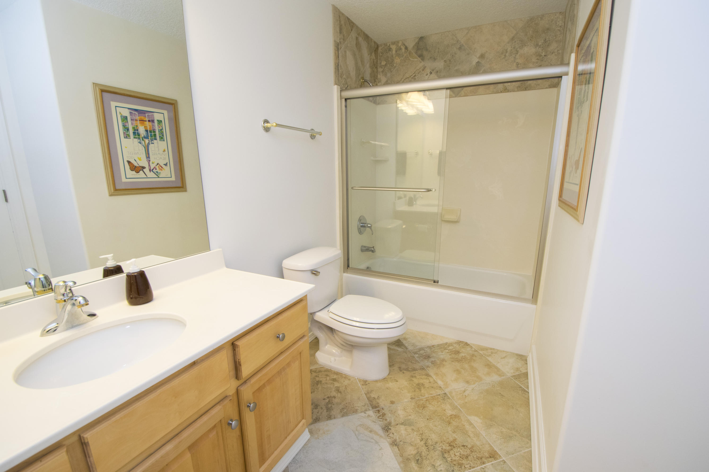 TROPIC WINDS - Residential