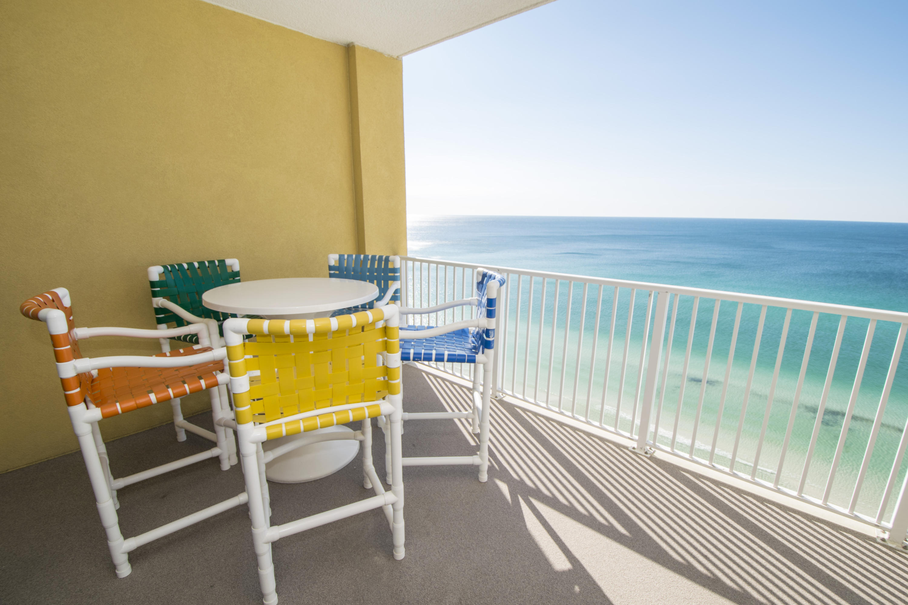 TROPIC WINDS - Residential