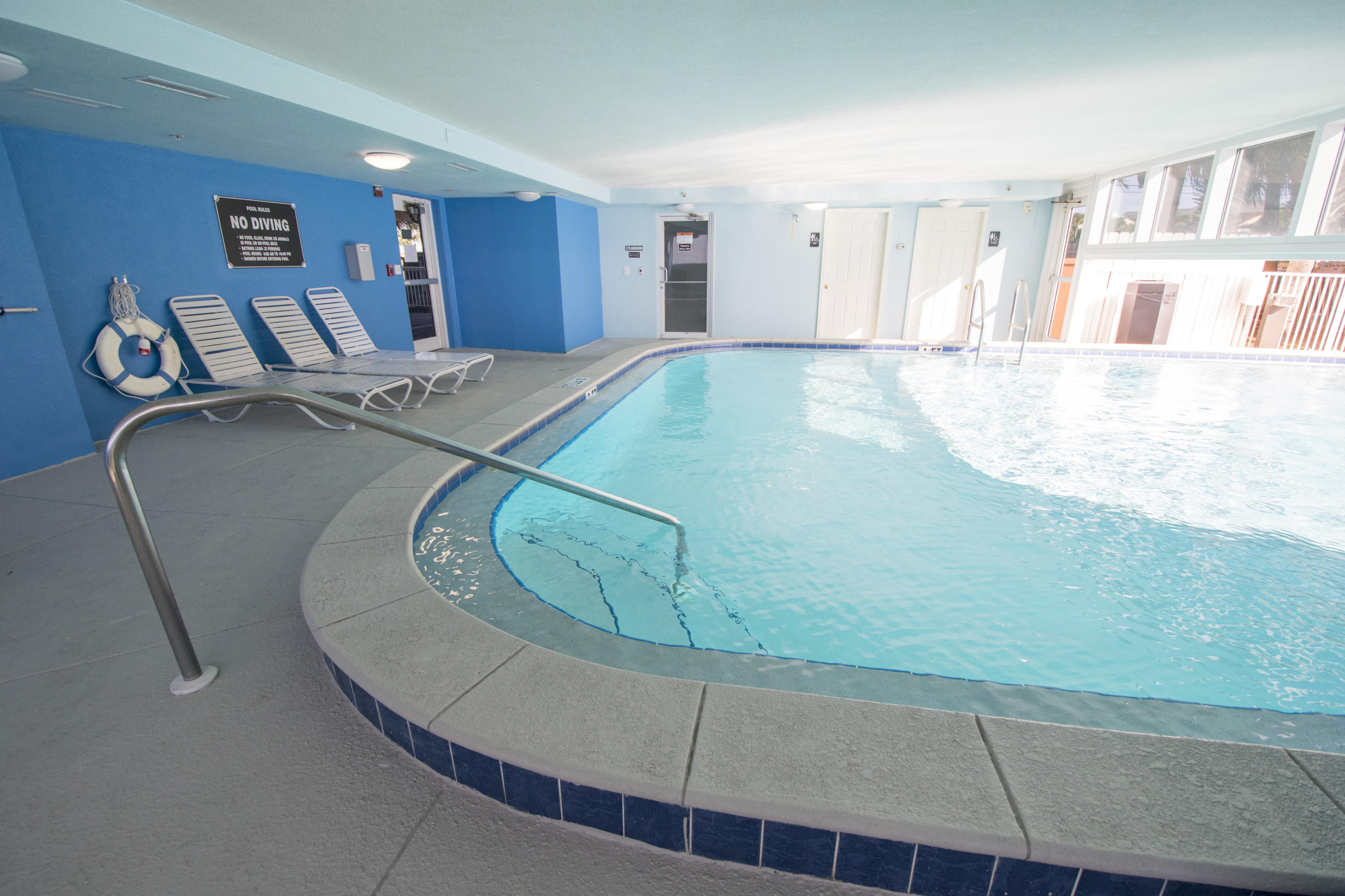 TROPIC WINDS - Residential