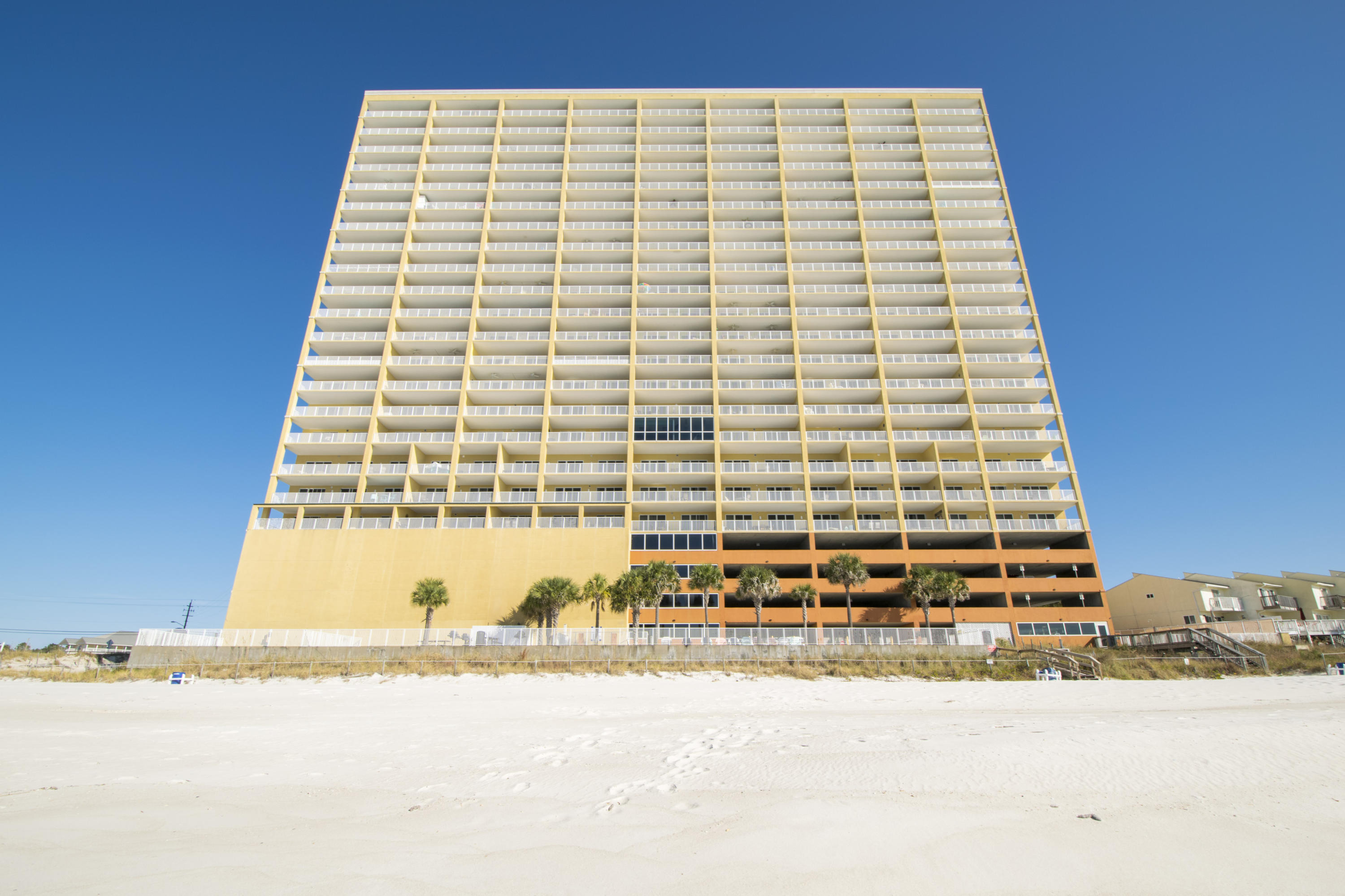 TROPIC WINDS - Residential