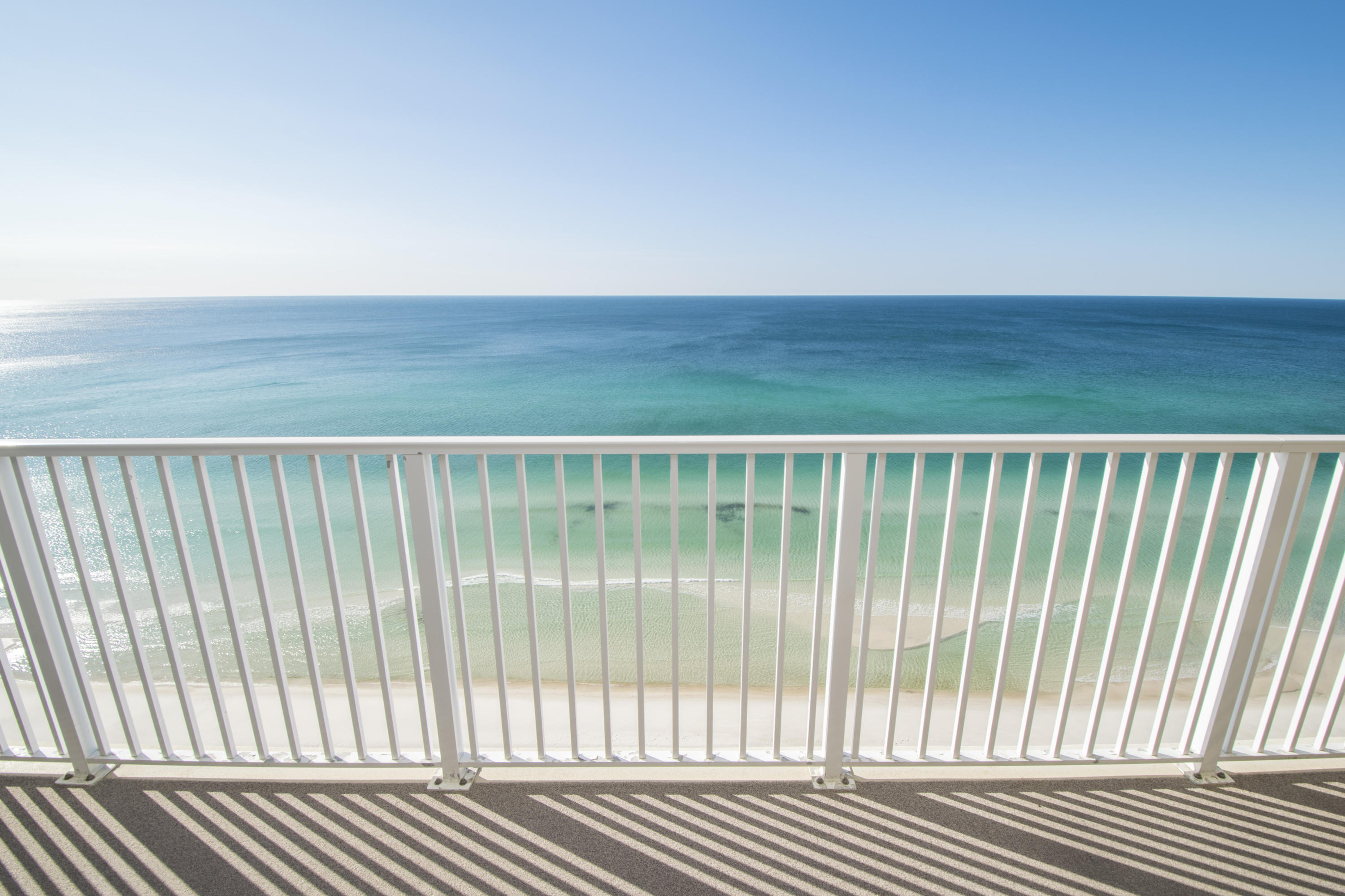 TROPIC WINDS - Residential