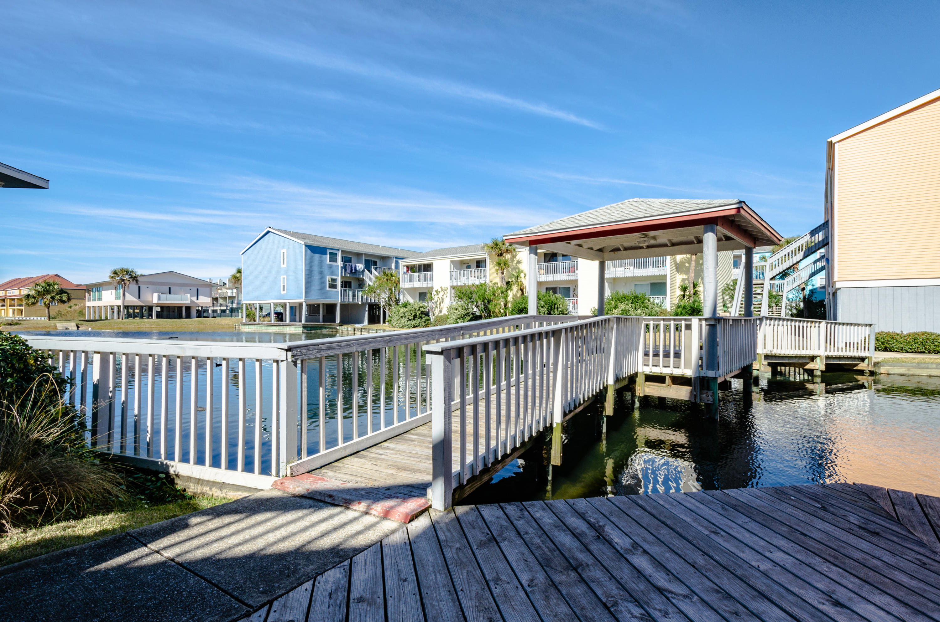 VILLAS ON THE GULF - Residential