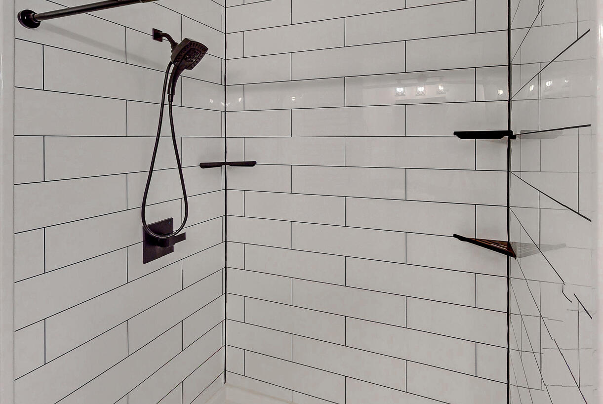 SANTA ROSA SHORES EAST - Residential