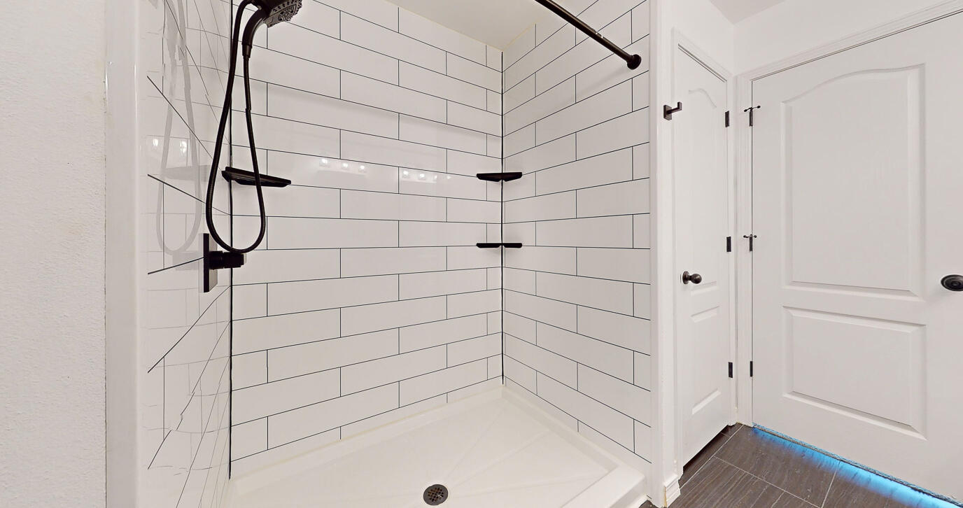 SANTA ROSA SHORES EAST - Residential