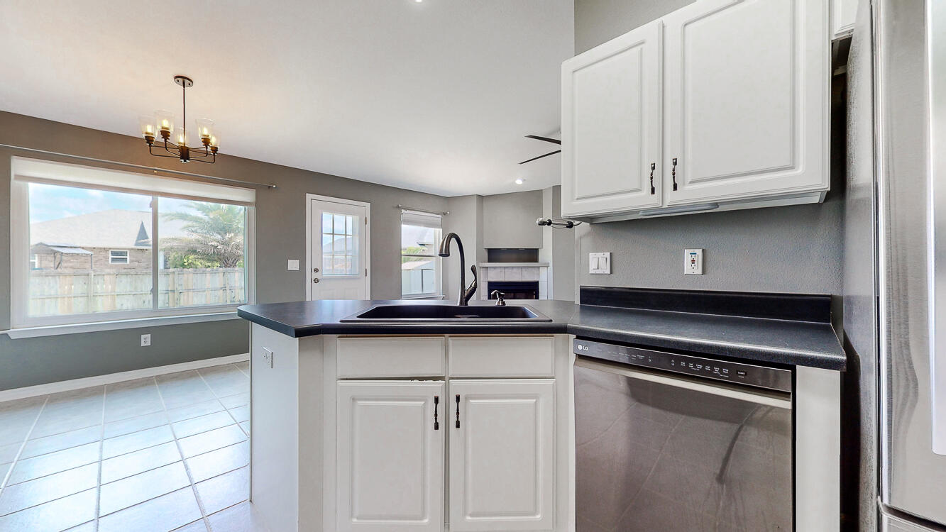 SANTA ROSA SHORES EAST - Residential