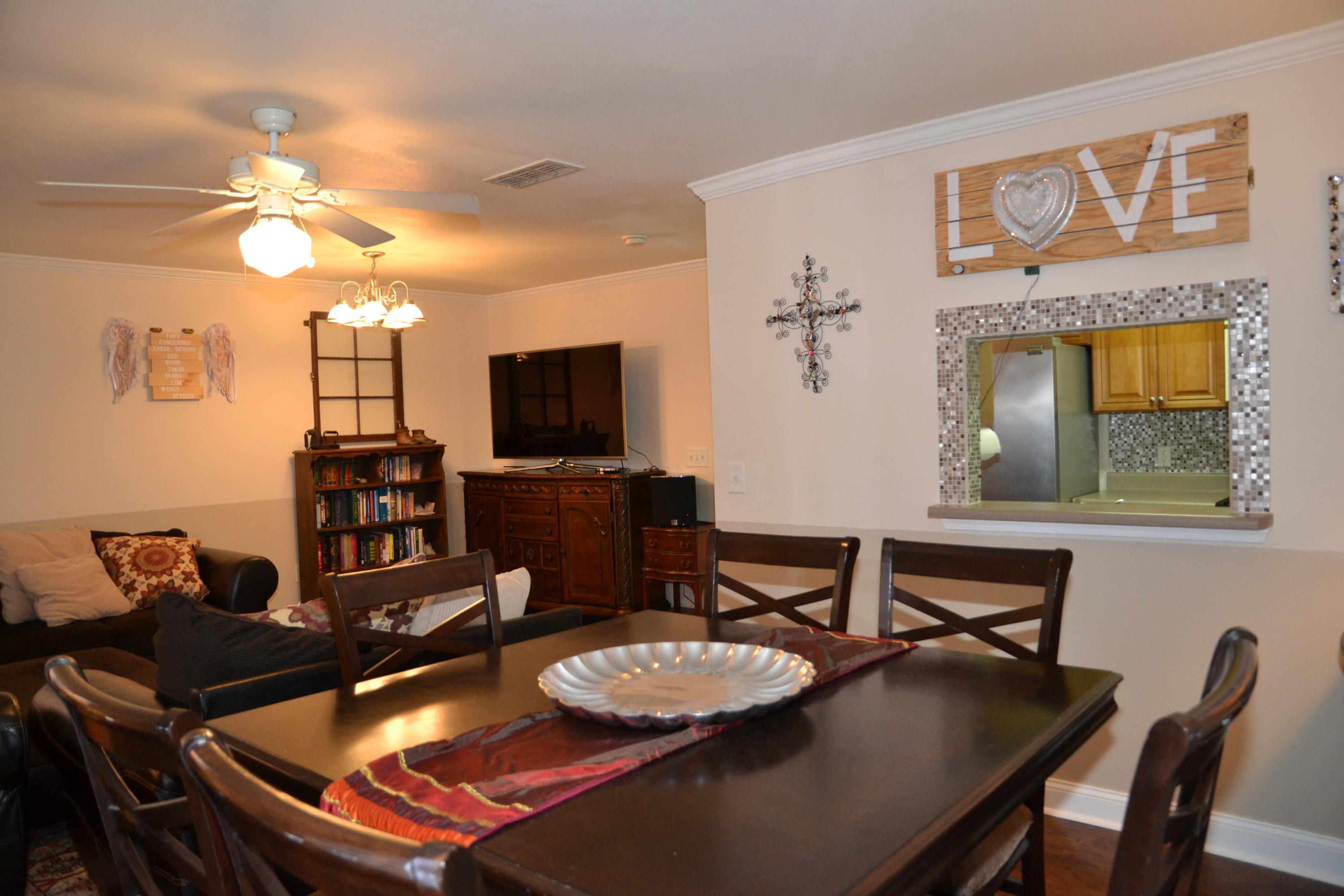 EAGLES LANDING T/H LOT 1 BLK FF - Residential