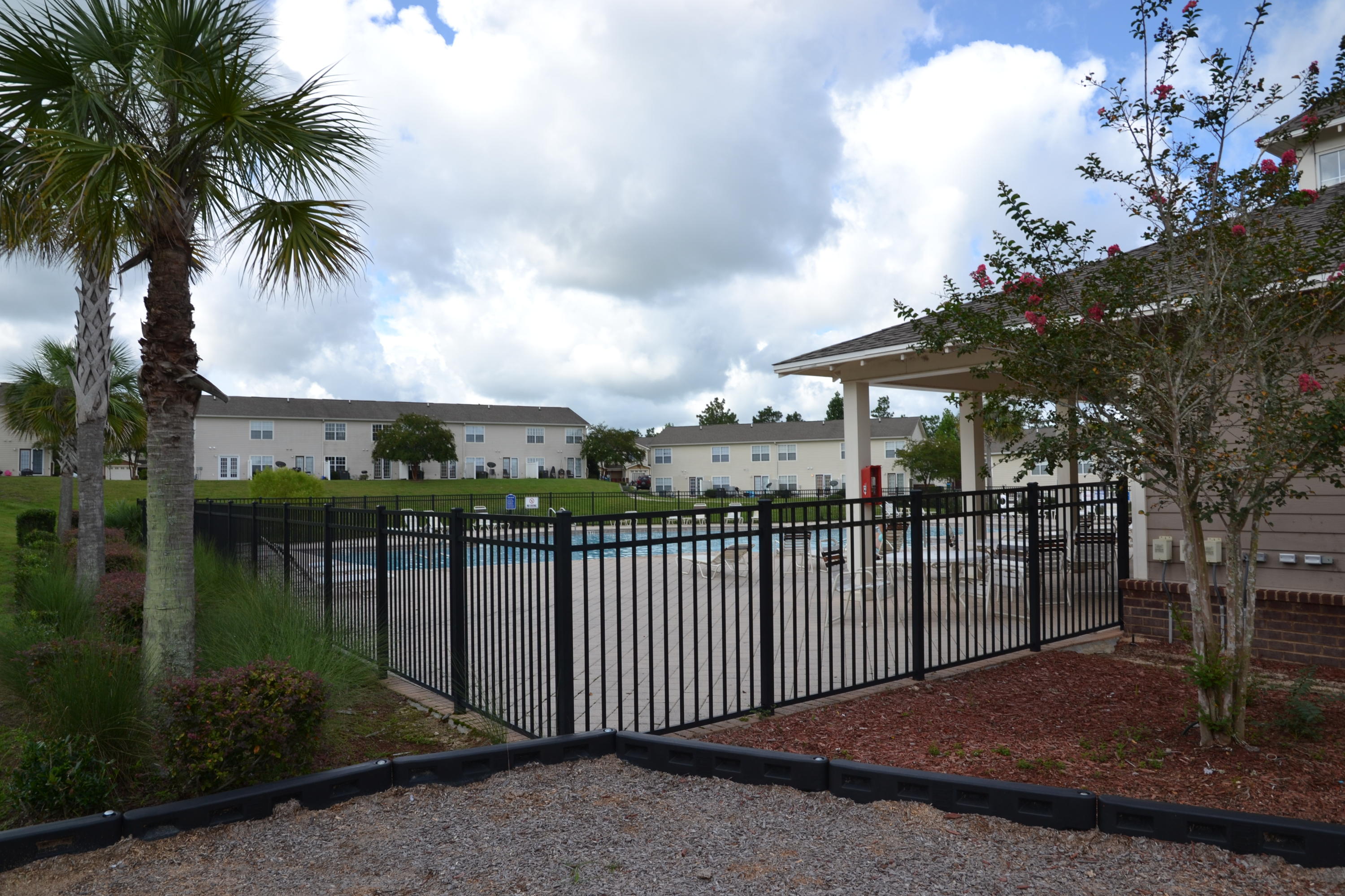 EAGLES LANDING T/H LOT 1 BLK FF - Residential