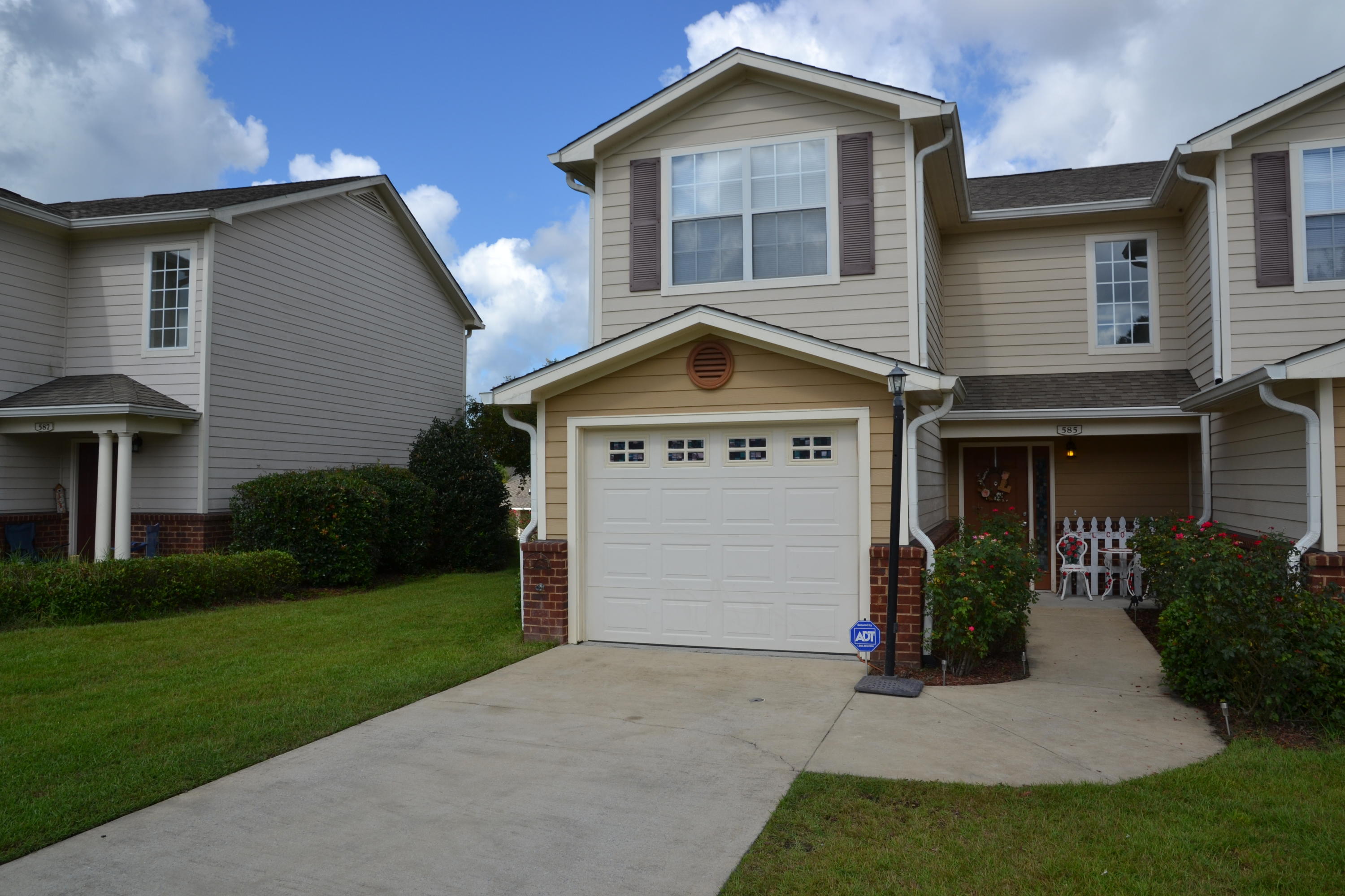 POOL VIEW and MOVE IN READY! End Unit in Eagles Landing with a 1 Year Home Warranty and Closing Costs Assistance! Eagles Landing with a community Playground, Pool, and Sidewalks. 3 Bed 2.5 Bath Townhouse with a 1 Car Garage, Front Porch and Open Patio. Interior features Tiled flooring and Swiftlock Wood flooring on the first floor w/a 1/2 Bath and Utility Room. Kitchen w/Backsplash, Stainless Appliances, and Updated Hardware. Master Suite, 2 Bedrooms and 2nd Bathroom are located on the 2nd Floor. All Bedrooms have WALK-IN-CLOSETS! SEE TODAY! Home Warranty value of $295, Closing costs assistance provided by Seller do not include inspections, credit report, wire fees, escrow account set up, first year of homeowner's insurance, prepaid interest, and other prepaid items.