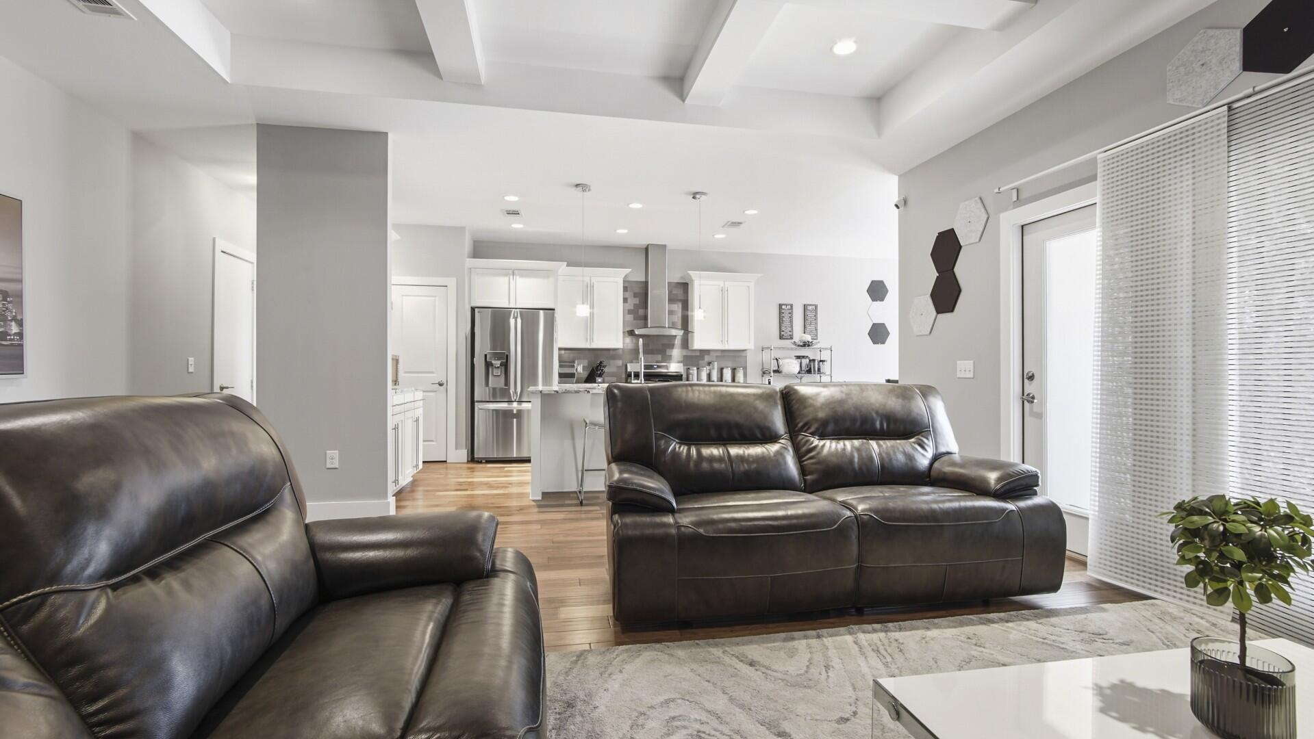 PINNACLE POINT - Residential