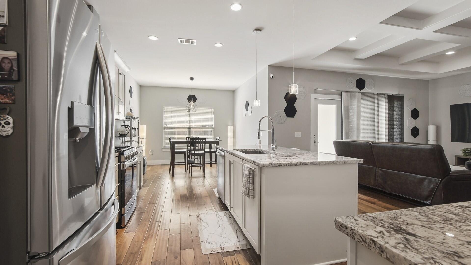 PINNACLE POINT - Residential