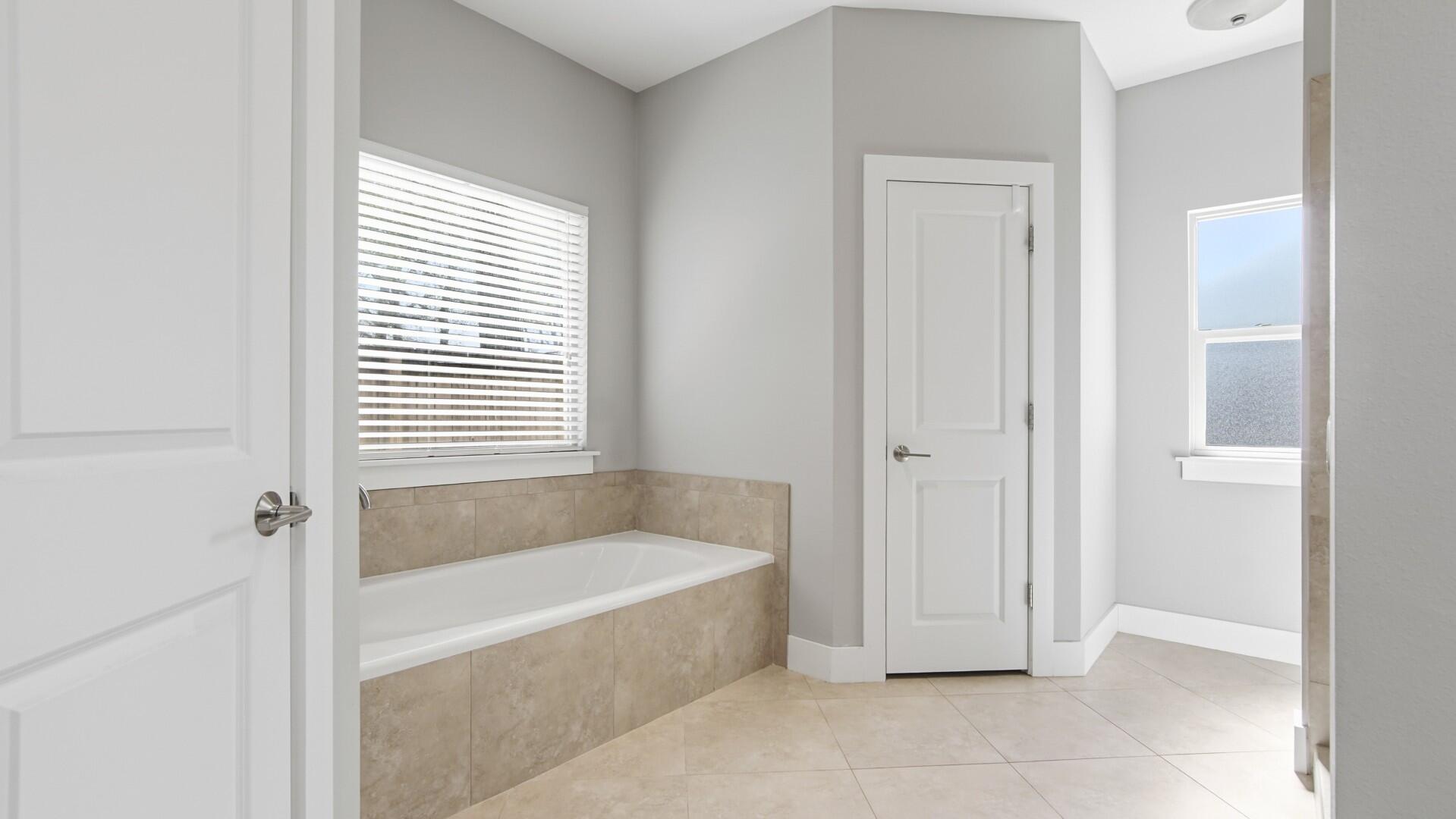 PINNACLE POINT - Residential