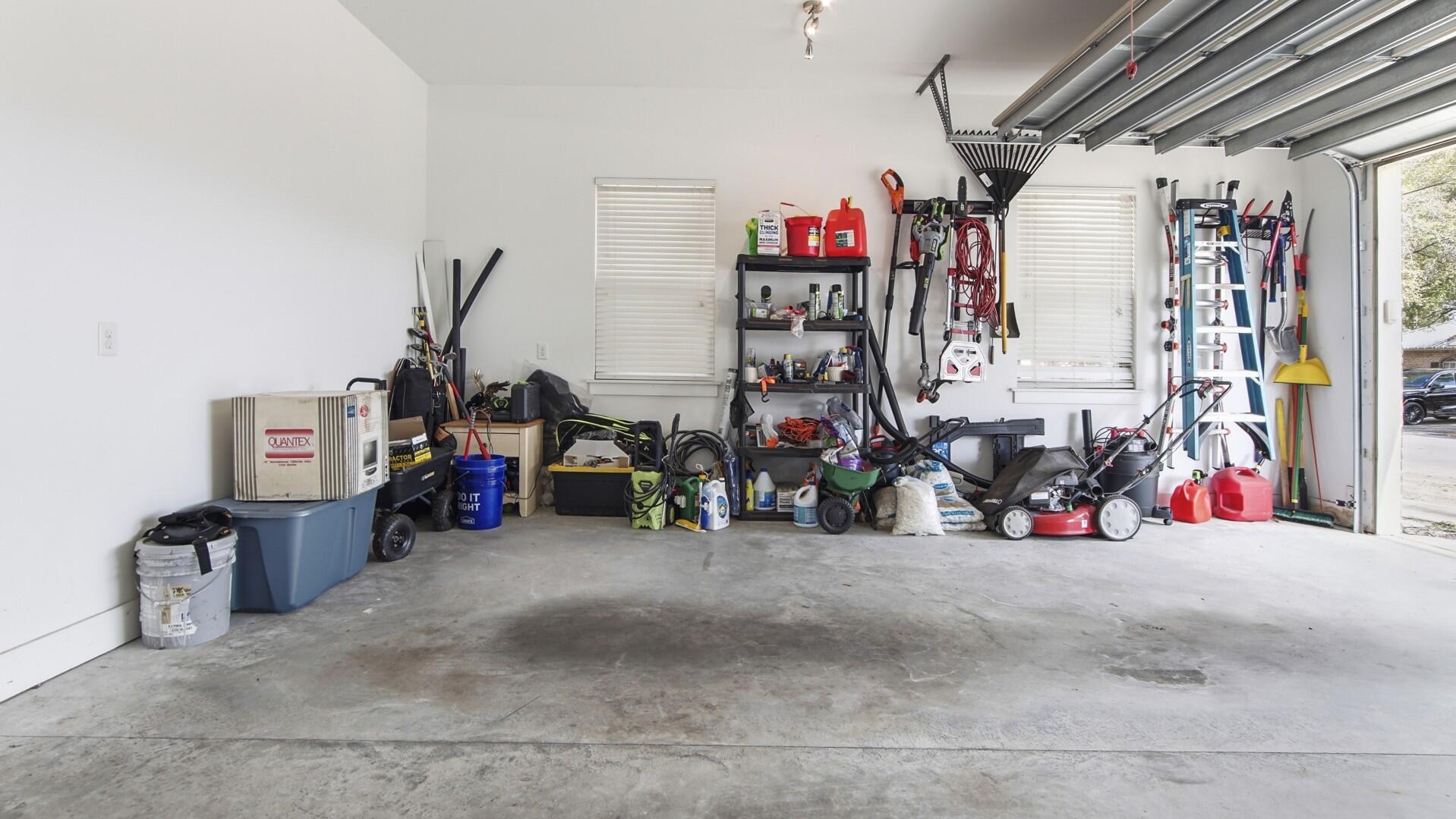 PINNACLE POINT - Residential