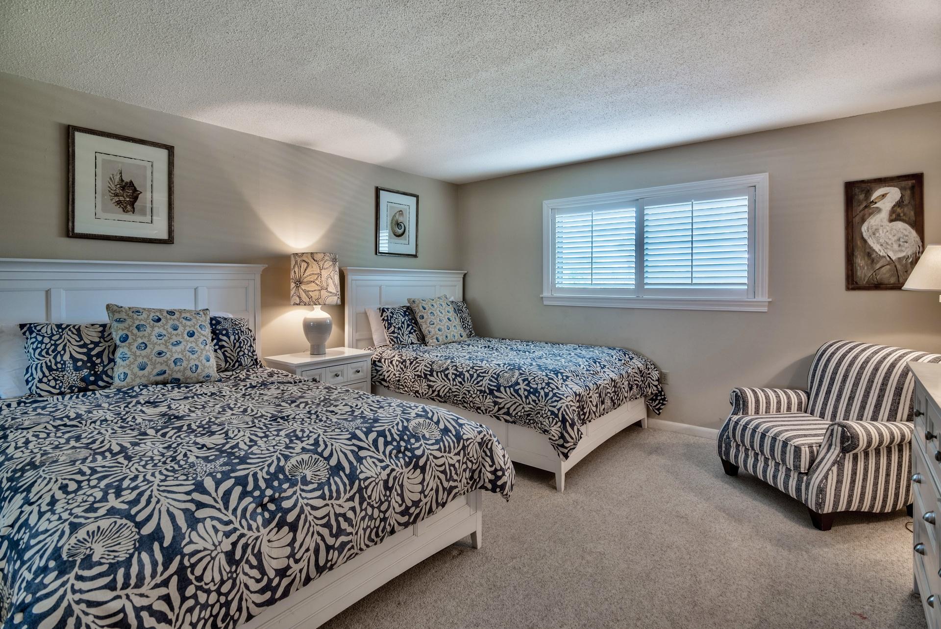 BREAKERS EAST CONDO - Residential