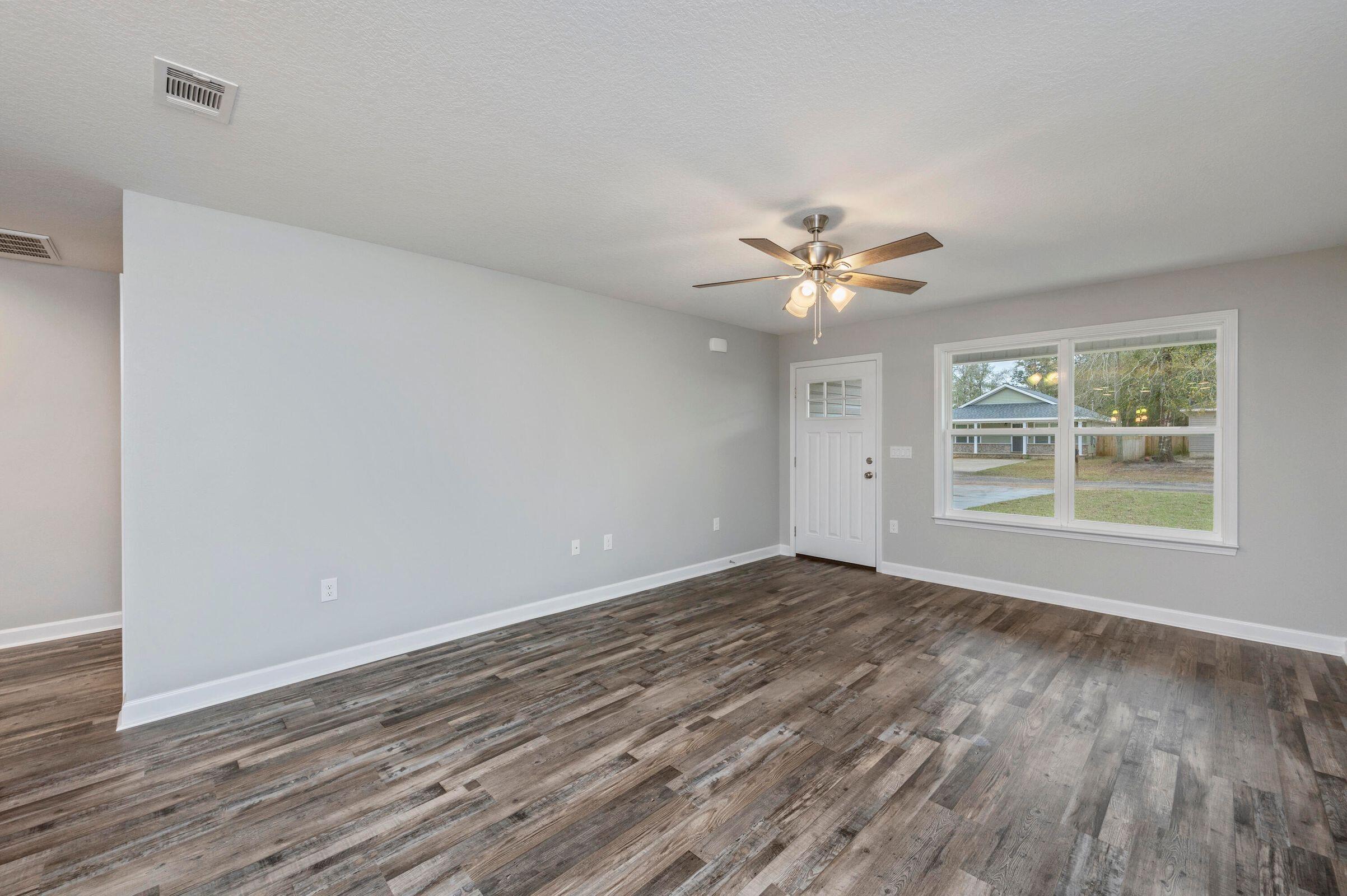 GARDEN CITY - Residential