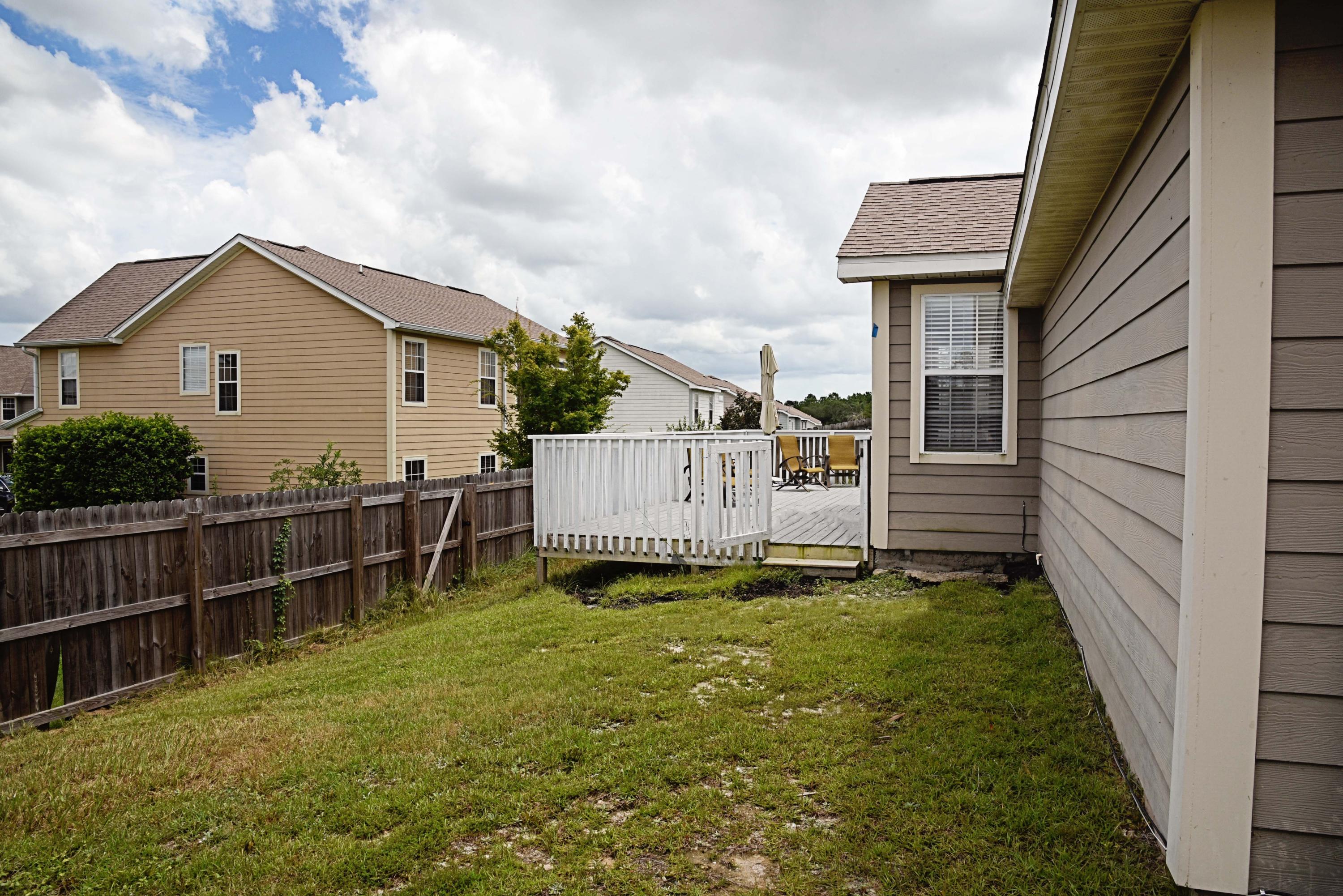 SANDY RIDGE - Residential