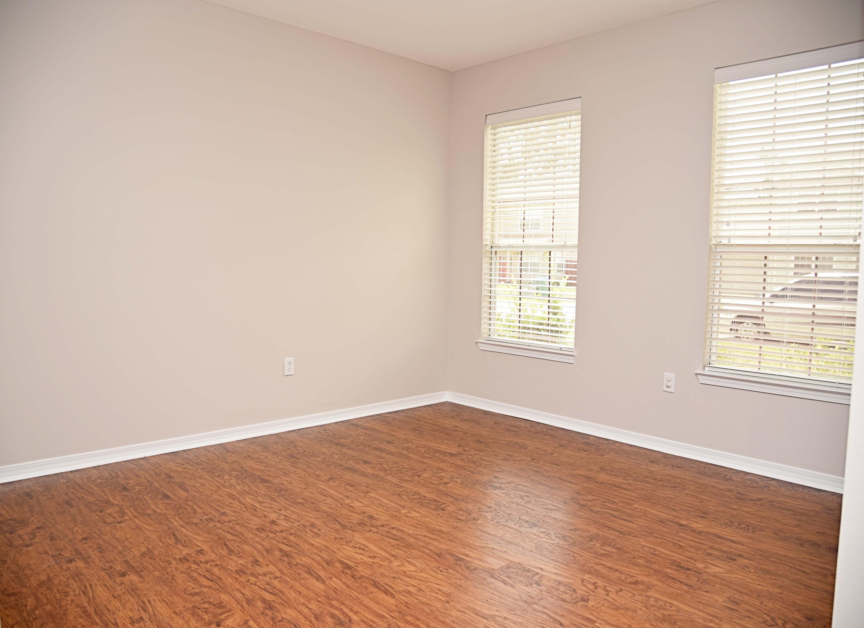 SANDY RIDGE - Residential