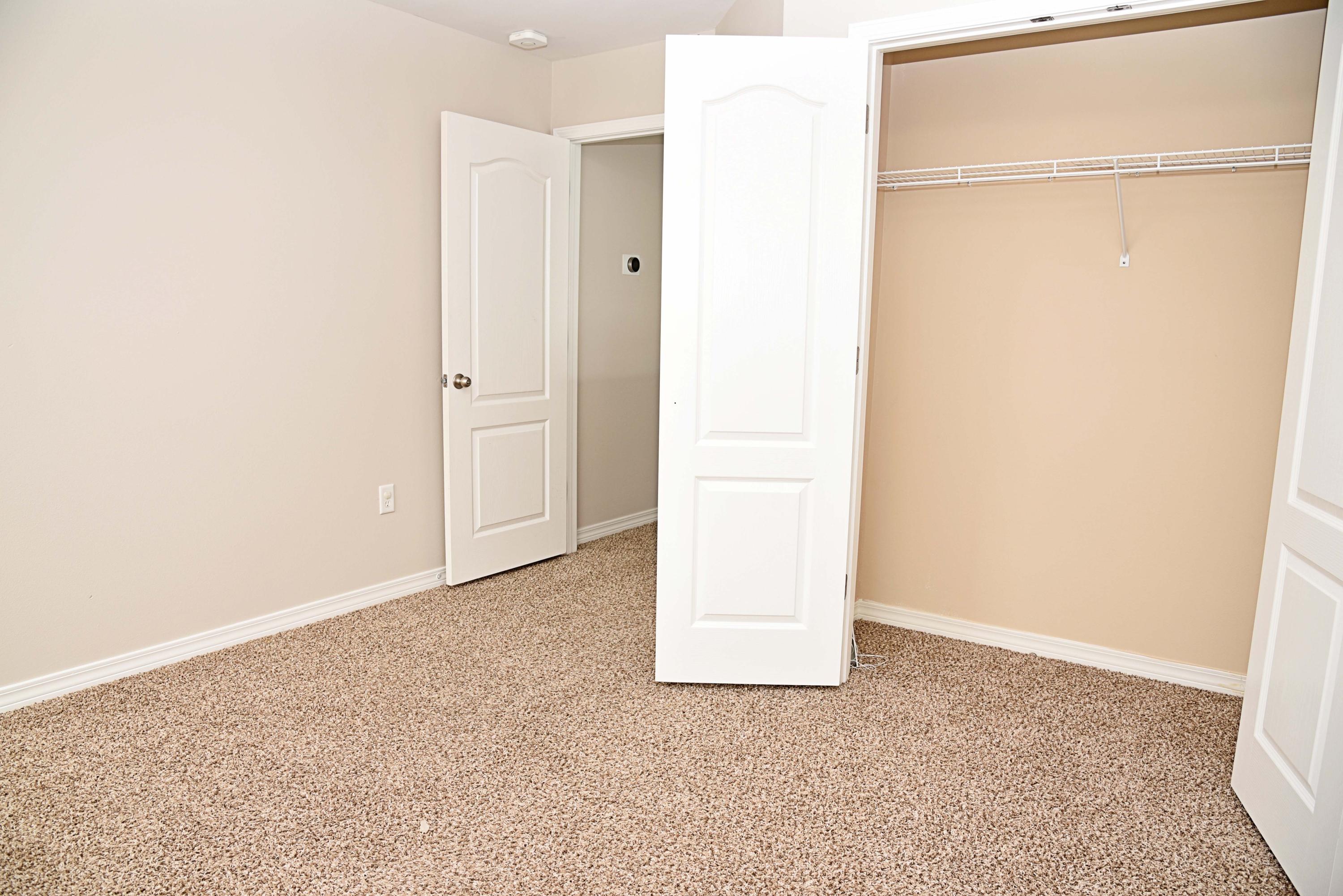 SANDY RIDGE - Residential