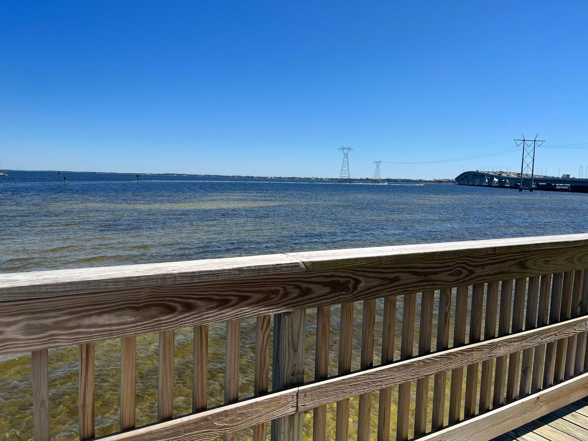MARINA LANDING - Residential