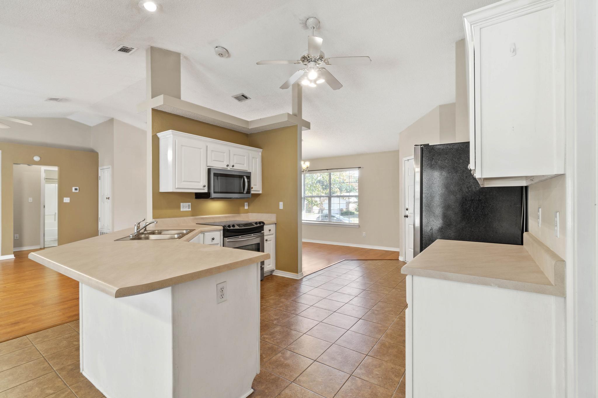 NO RECORDED SUBDIVISION - Residential