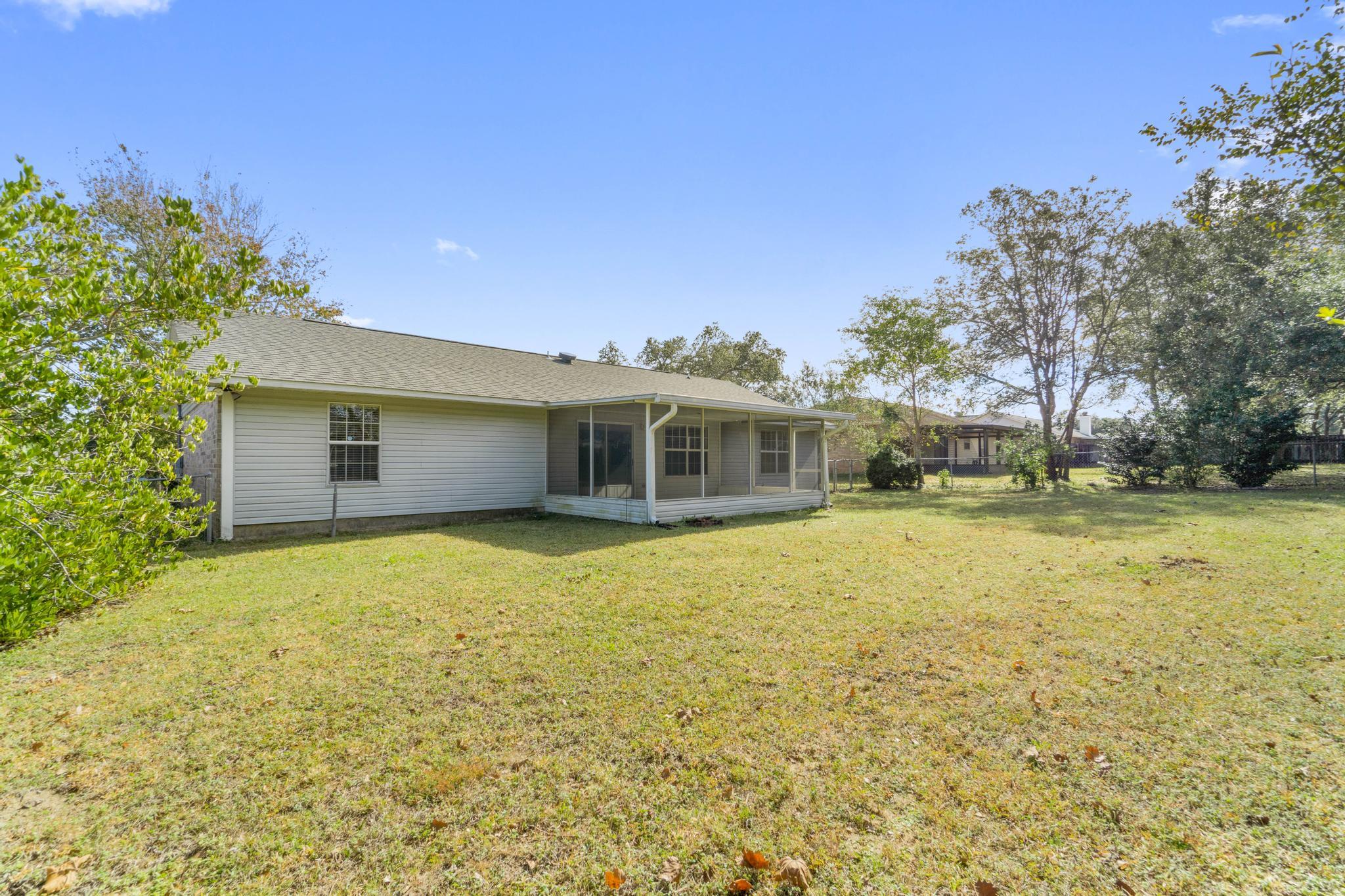 NO RECORDED SUBDIVISION - Residential