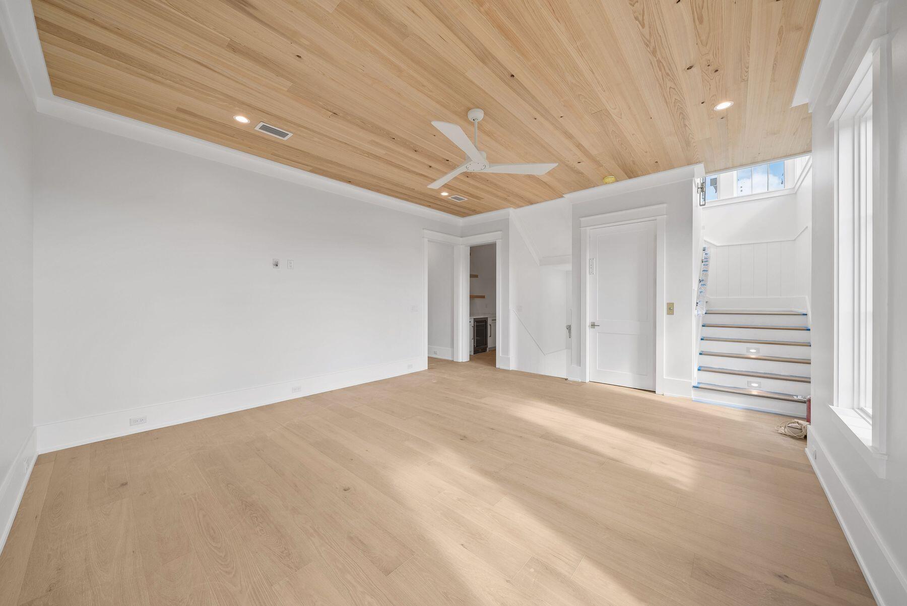 SEAGROVE 2ND ADDN - Residential