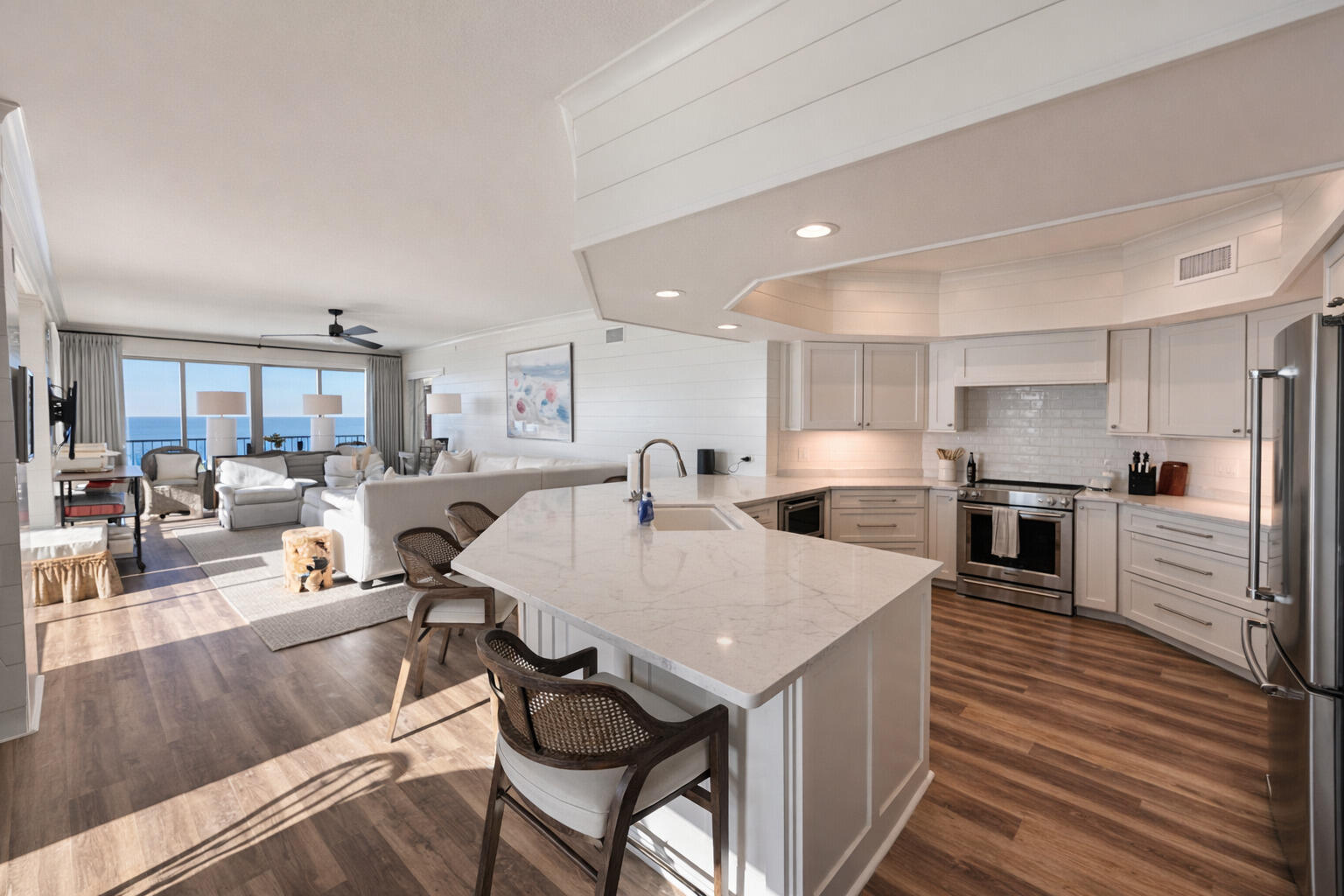 SUMMERWINDS - Residential