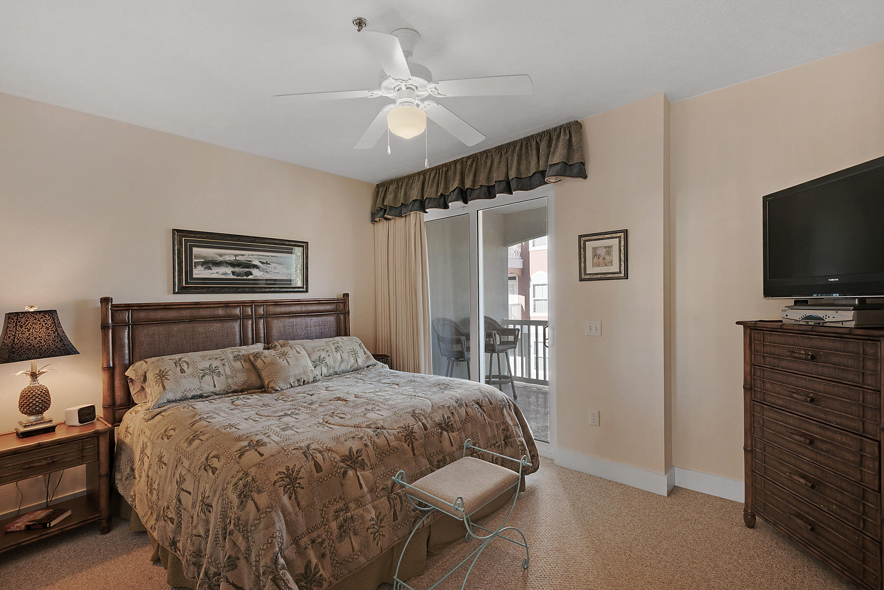 CASA DEL MAR - Residential