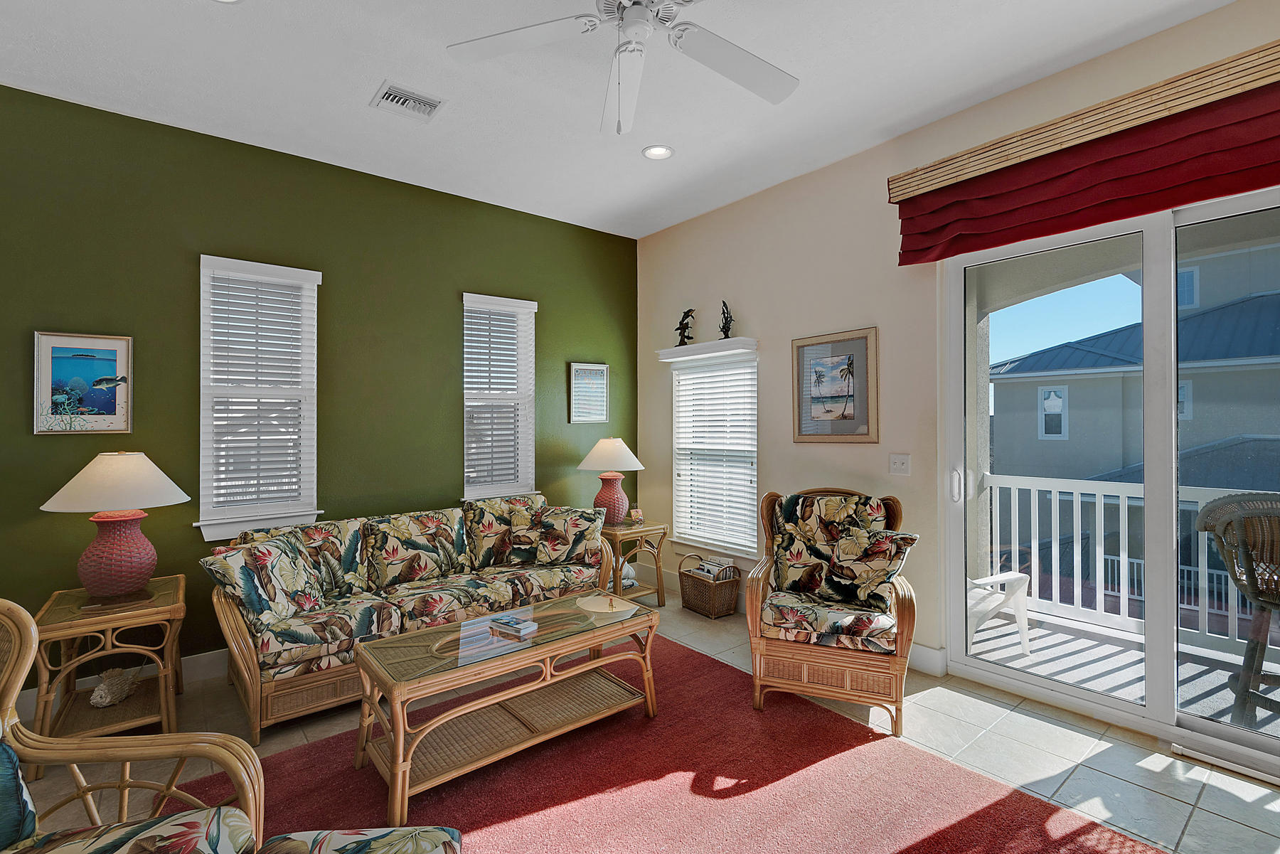 CASA DEL MAR - Residential