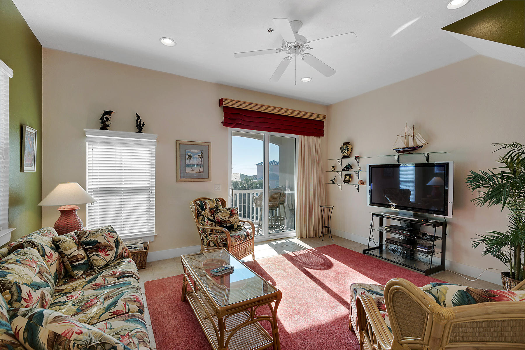 CASA DEL MAR - Residential