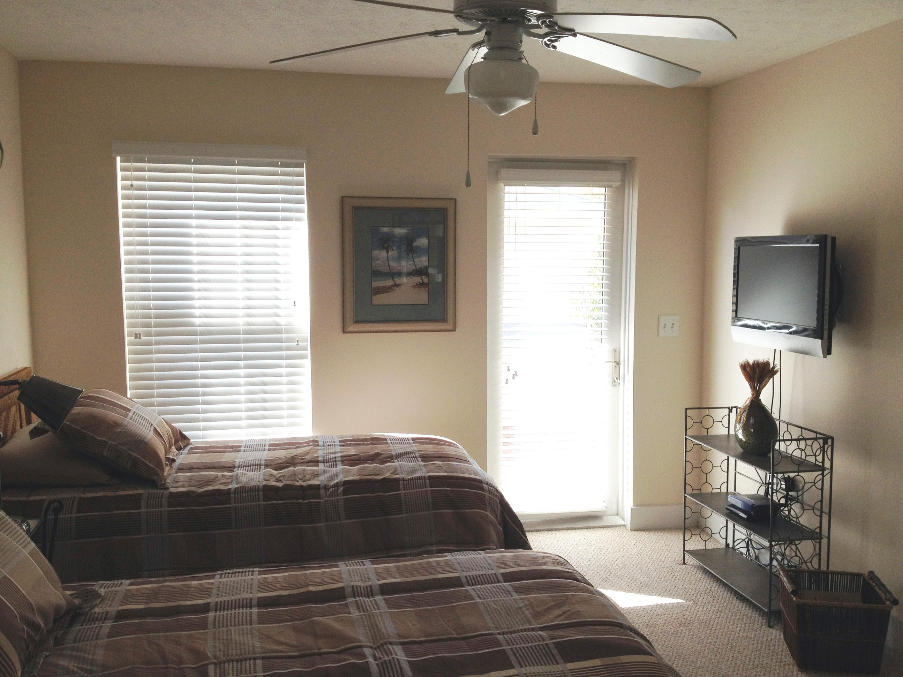 CASA DEL MAR - Residential