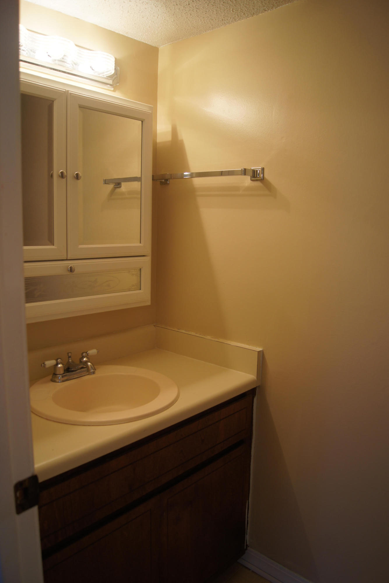 PALM CREST - Residential