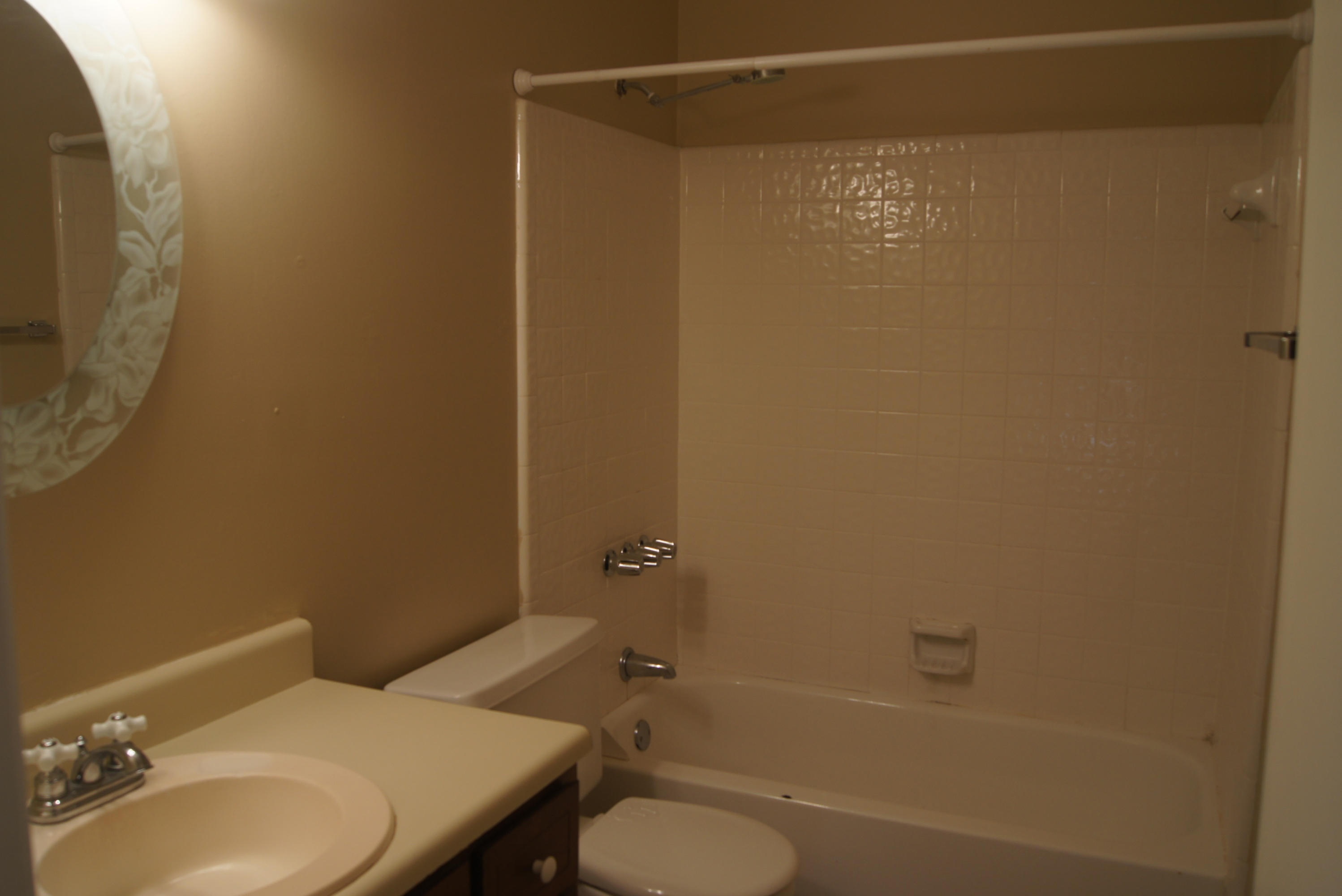 PALM CREST - Residential