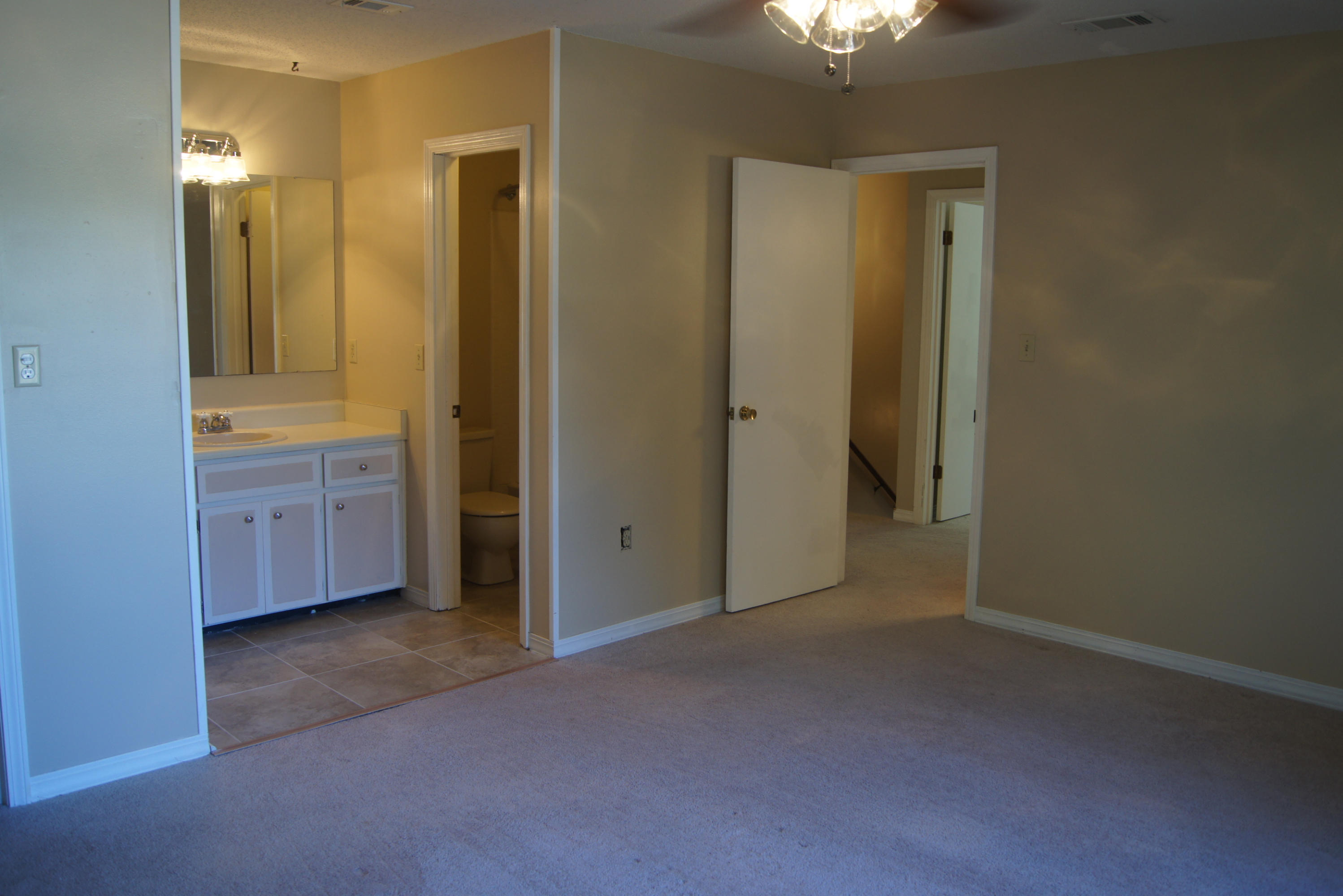 PALM CREST - Residential