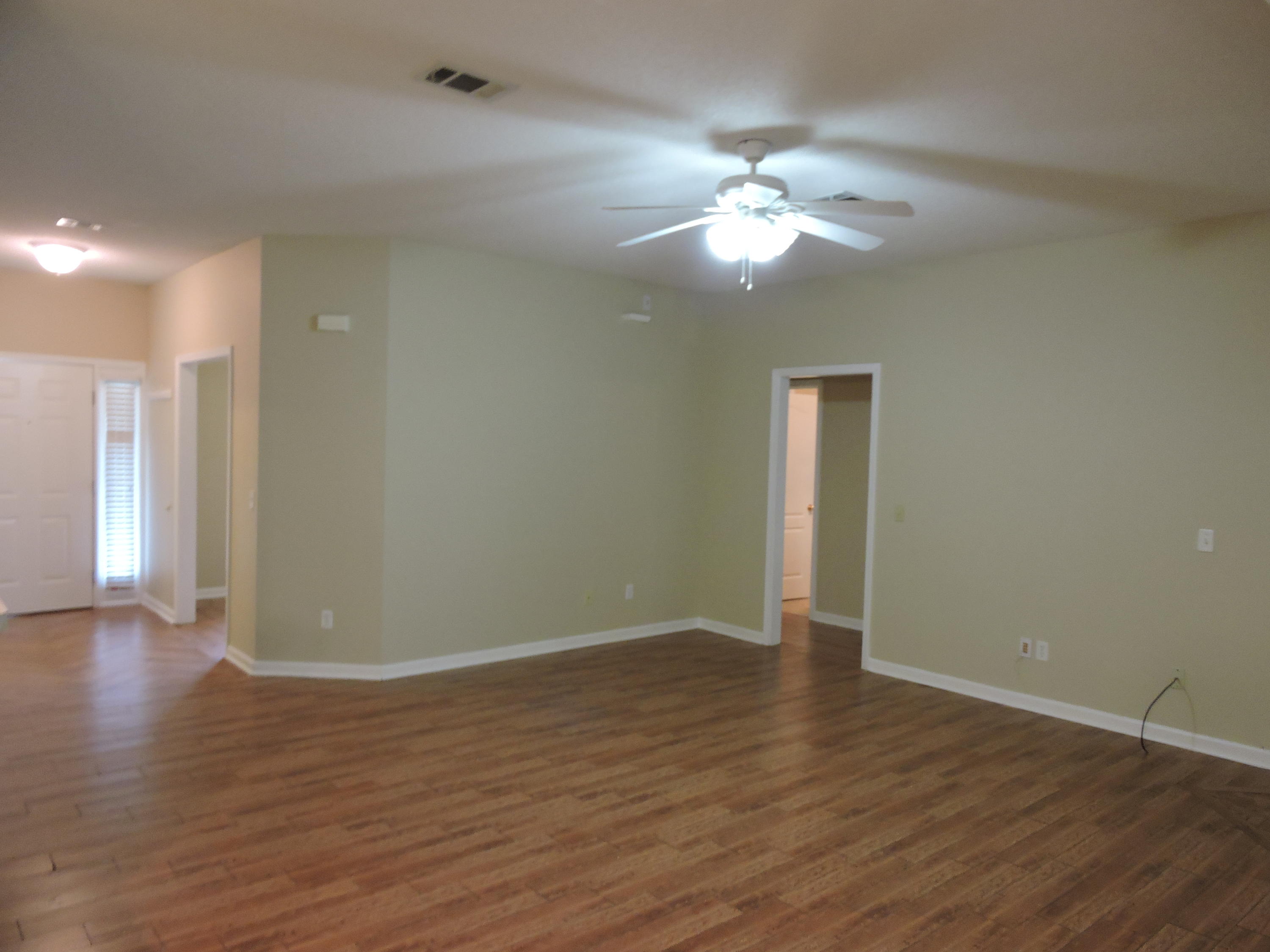 HIDDEN SPRINGS - Residential Lease