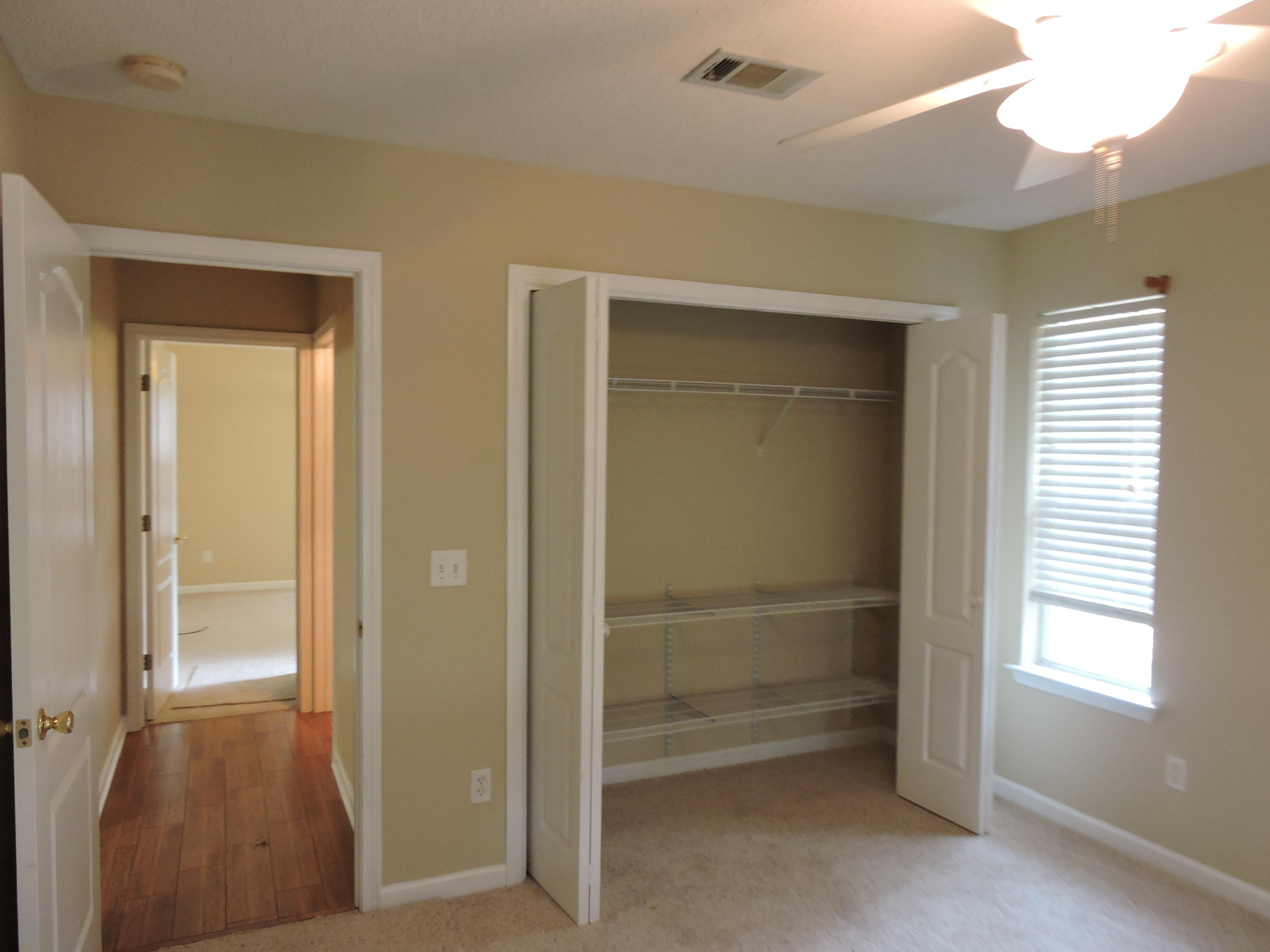 HIDDEN SPRINGS - Residential Lease