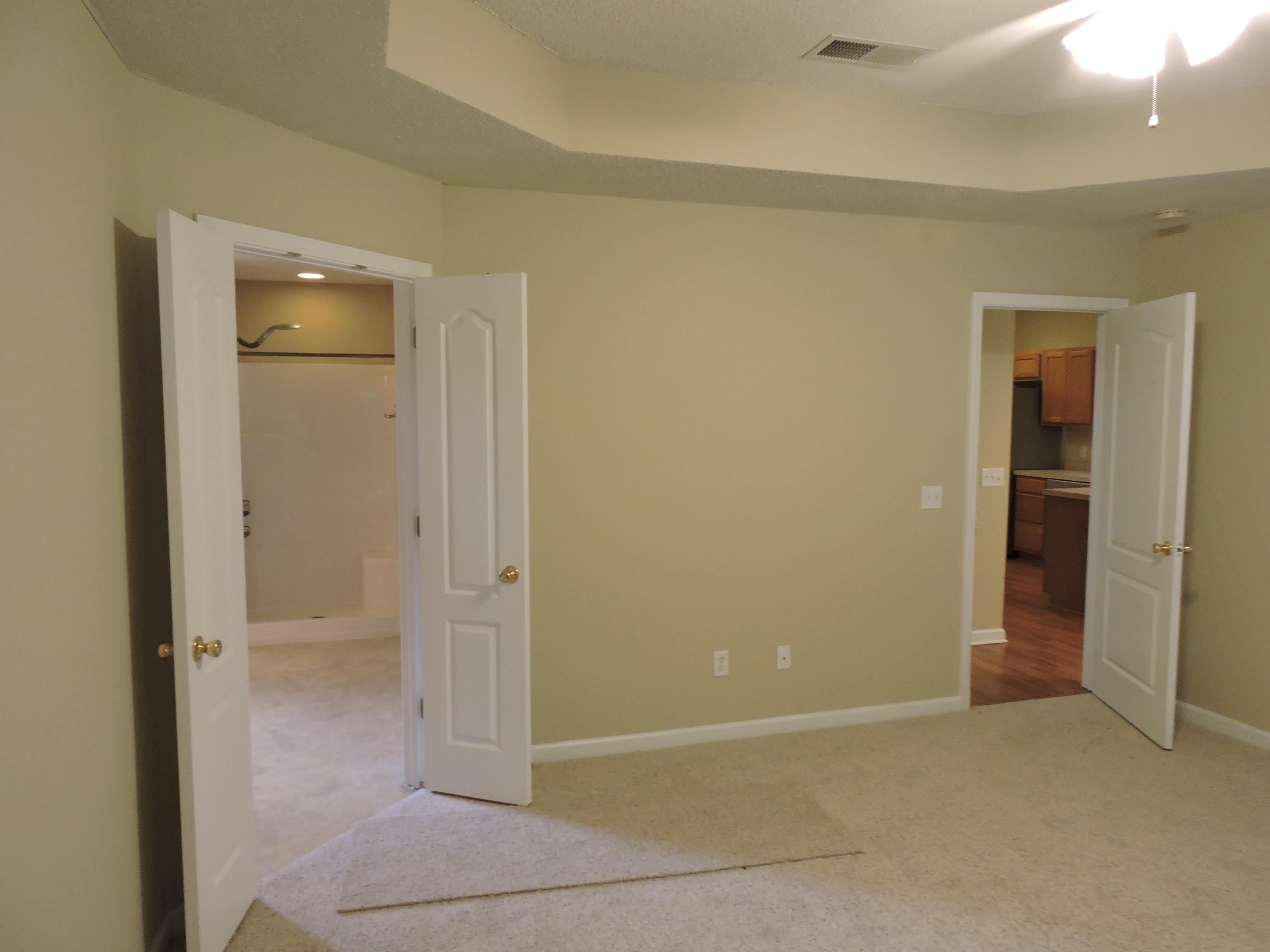 HIDDEN SPRINGS - Residential Lease