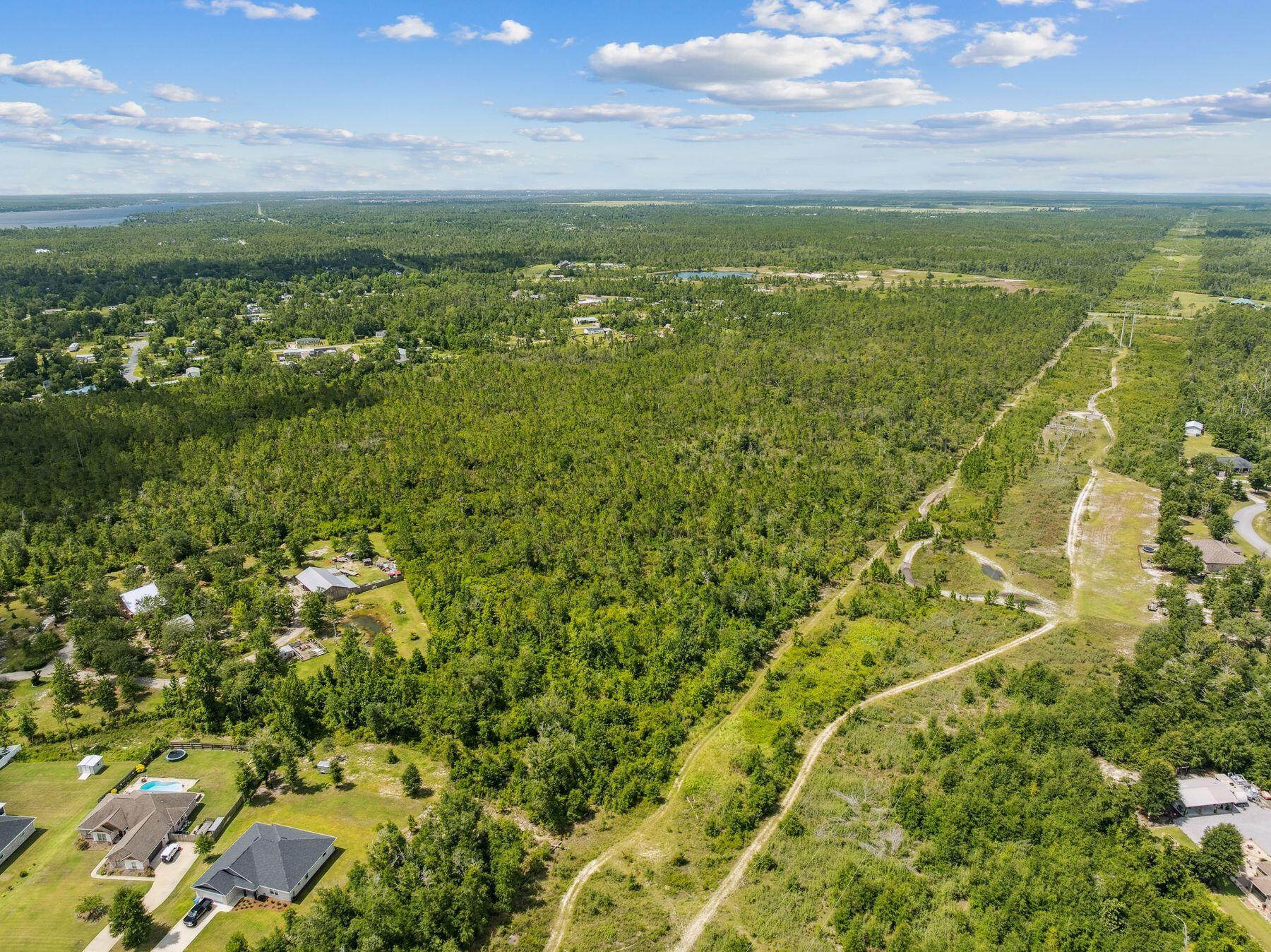 CEDAR CREEK CHASE - Land